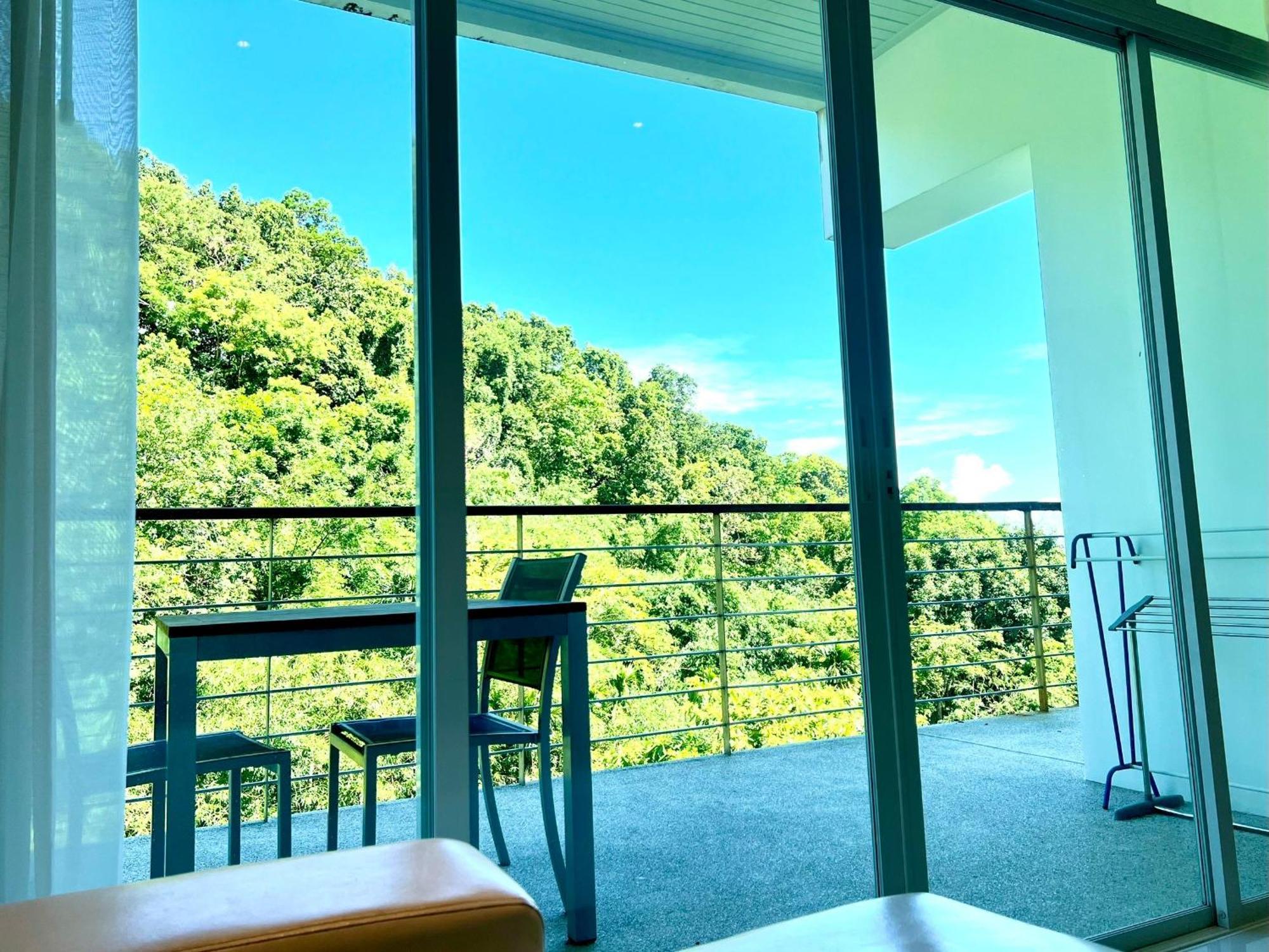 Grand Kamala Falls Apartment *