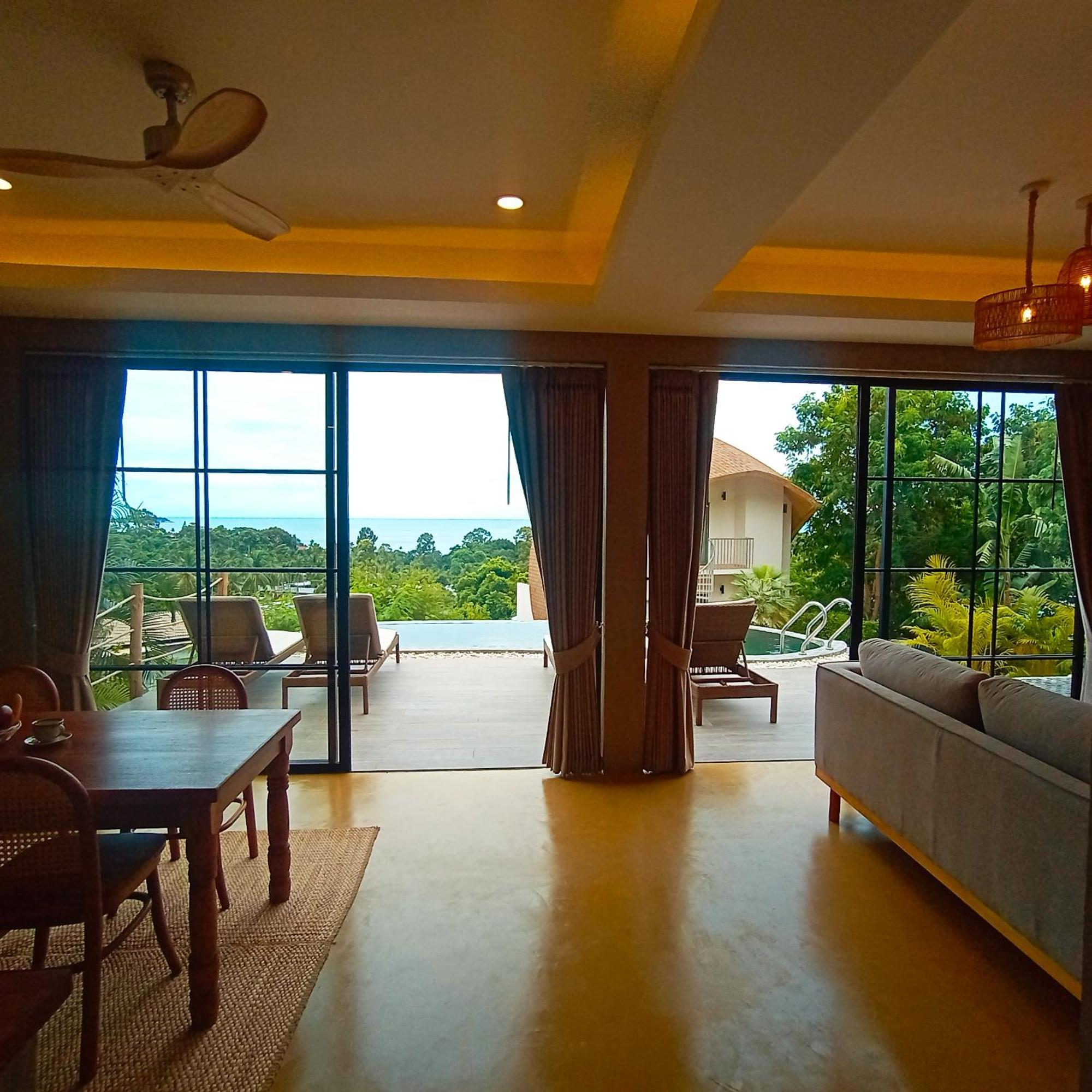 La Quartz Seaview 2br Villa