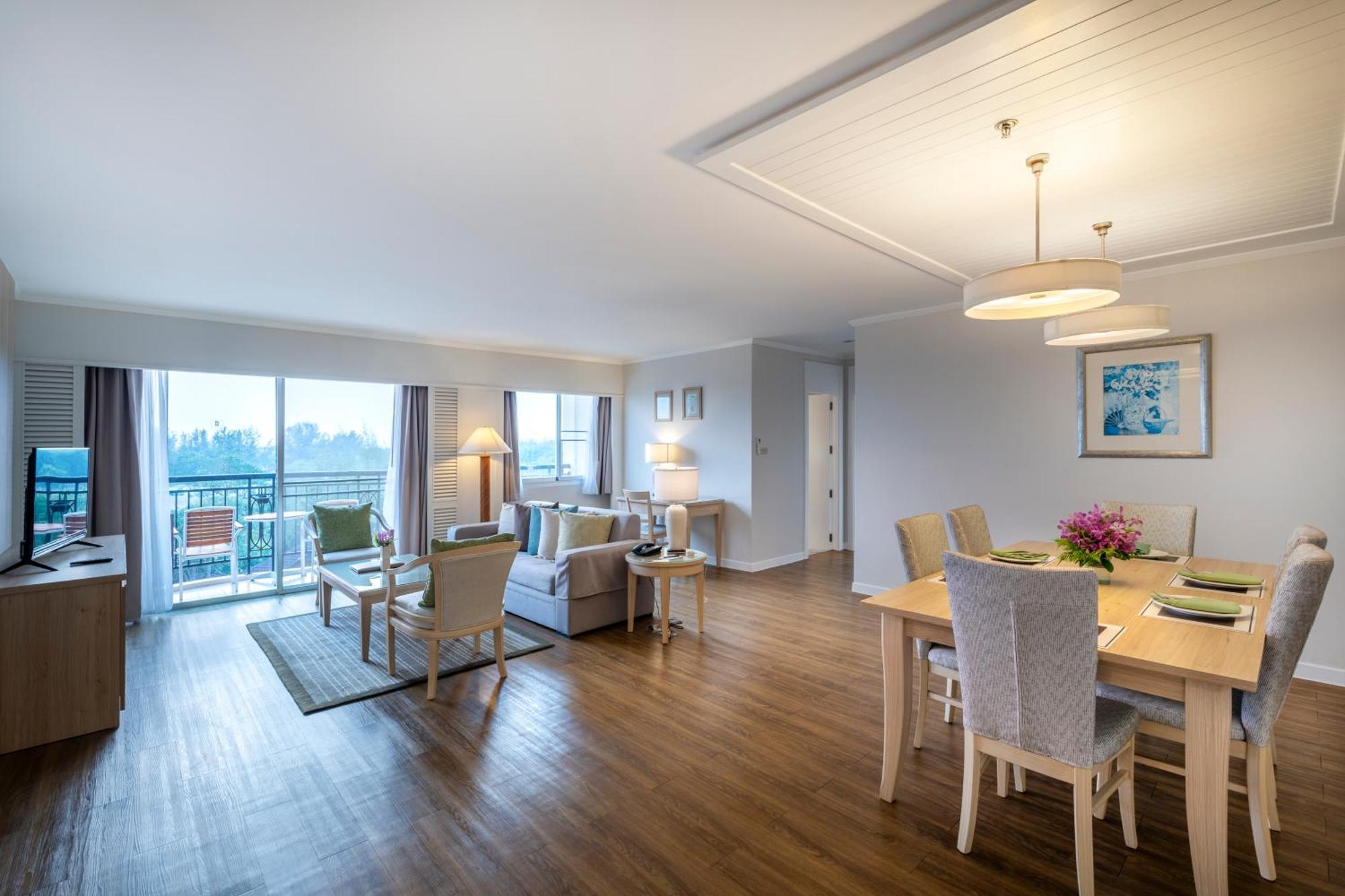 Kantary Bay And Serviced 4*