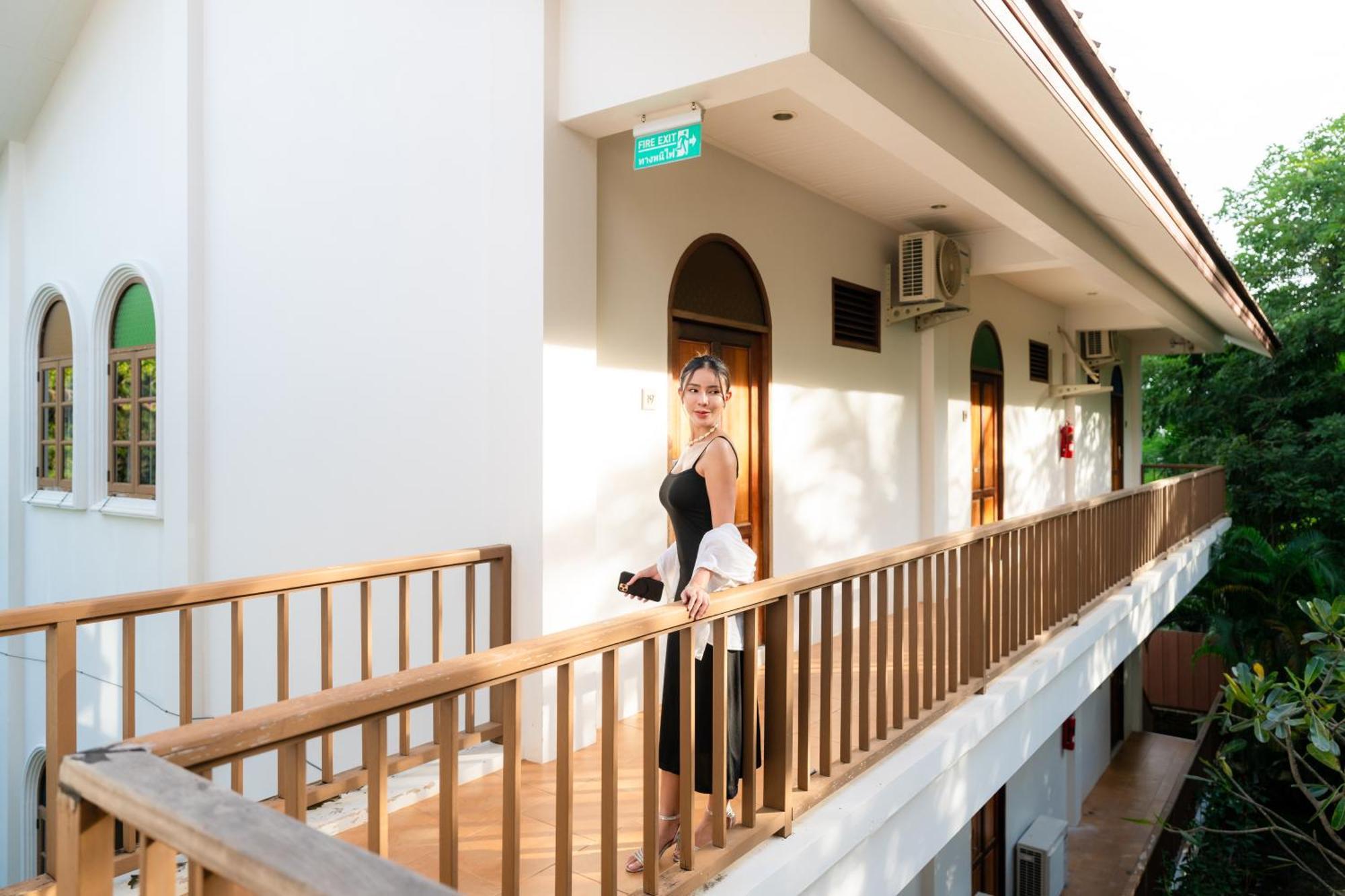 Baan Imm Sook Resort Chao Lao Beach