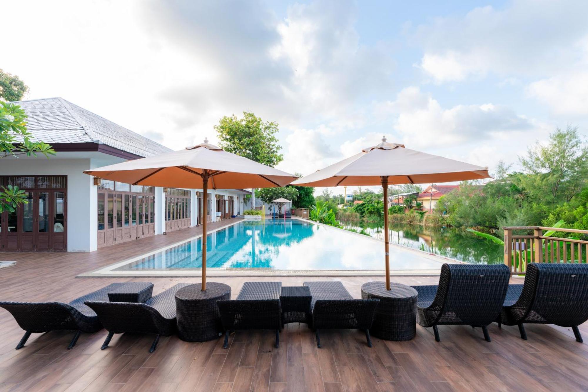 Resort Baan Pun Sook Chao Lao Beach