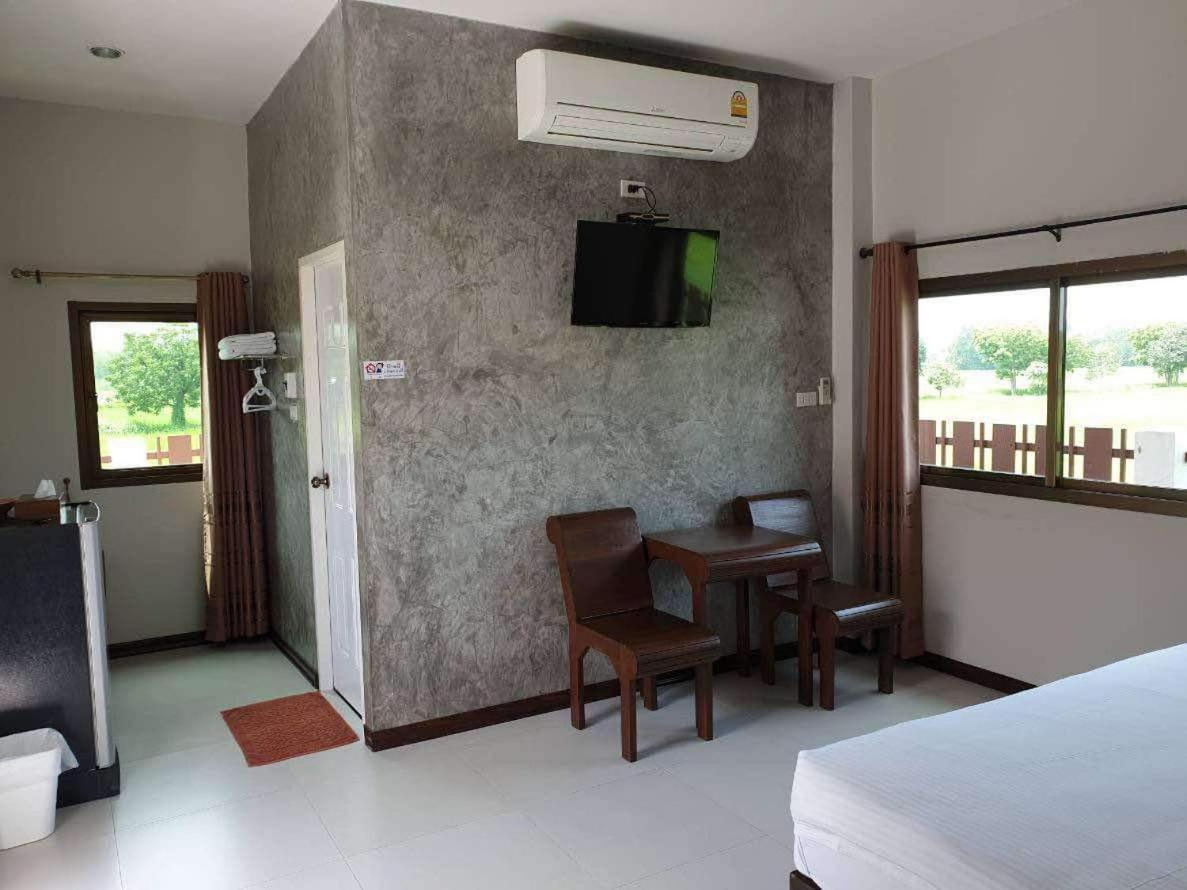 Nava Hotel 3*