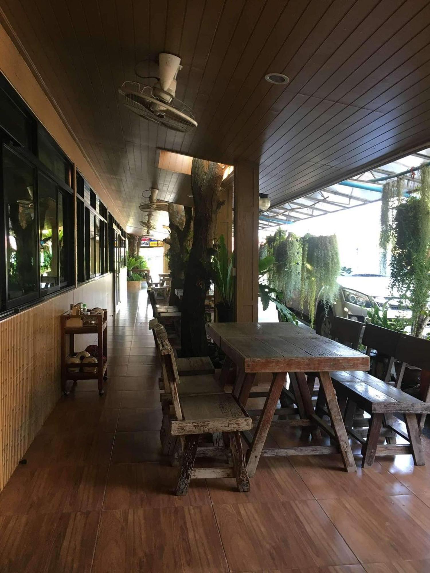 Nava Hotel Nakhon Nayok