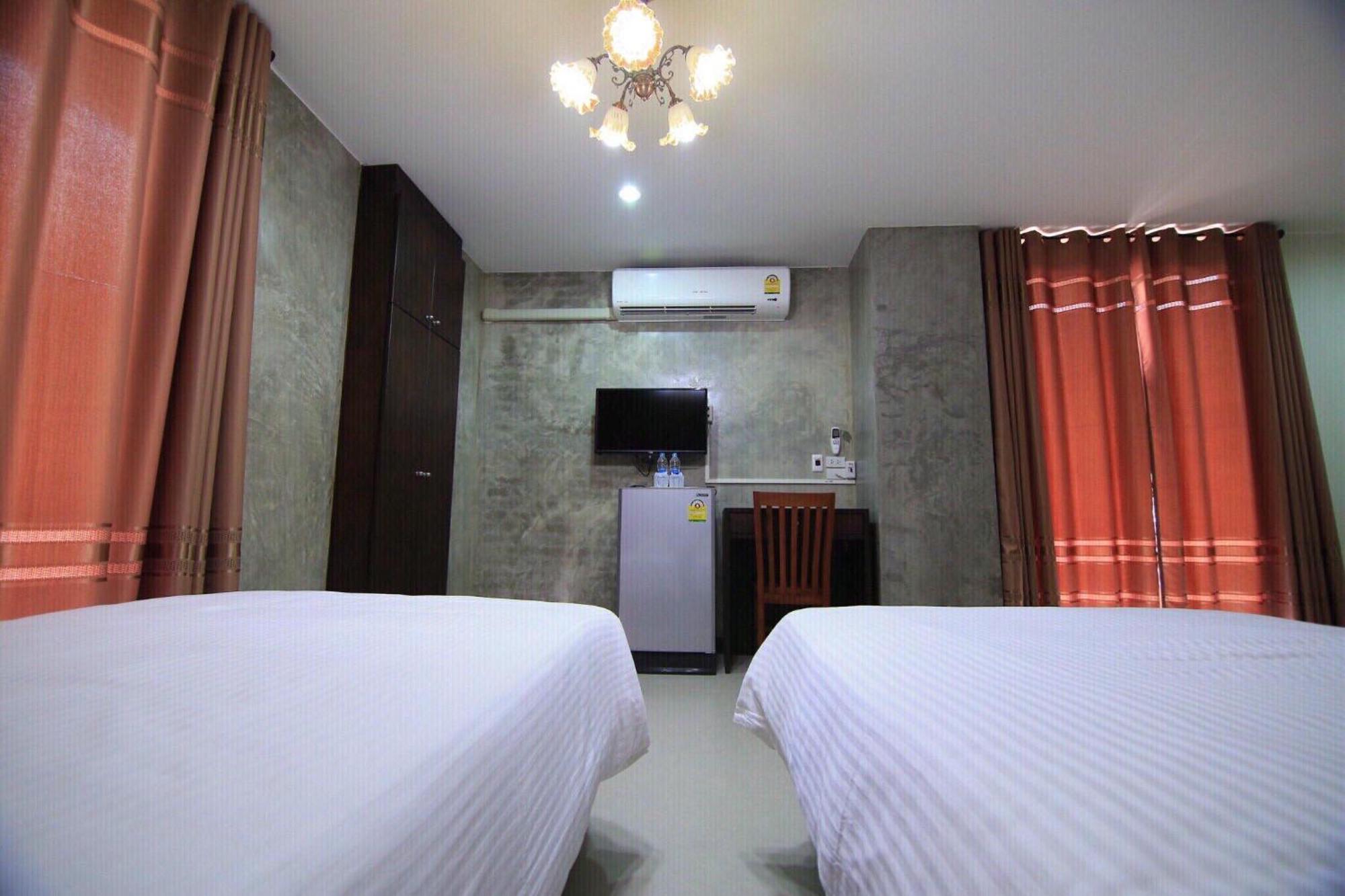 Nava Hotel