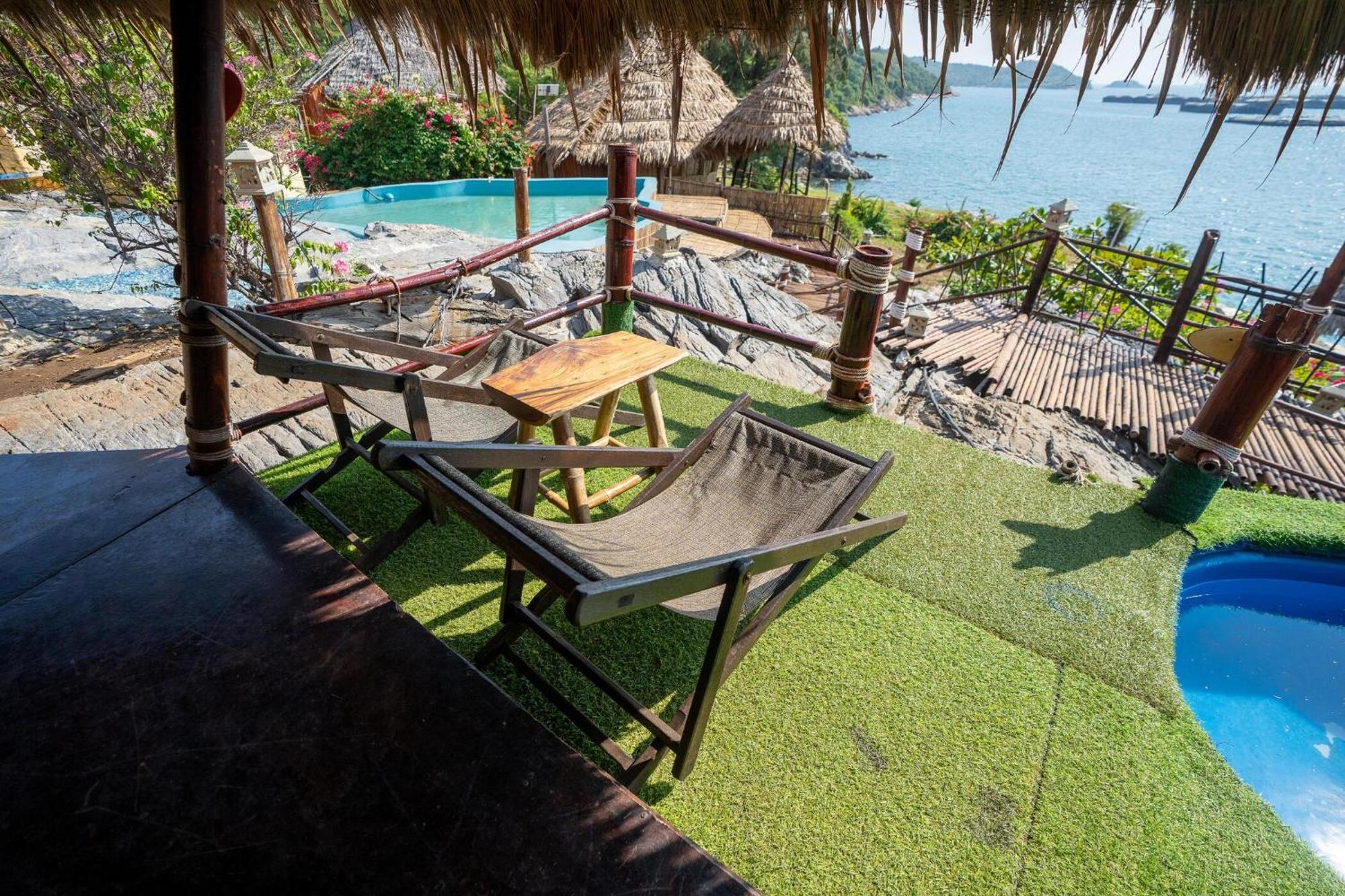 Pareehut Villa Ko Si Chang