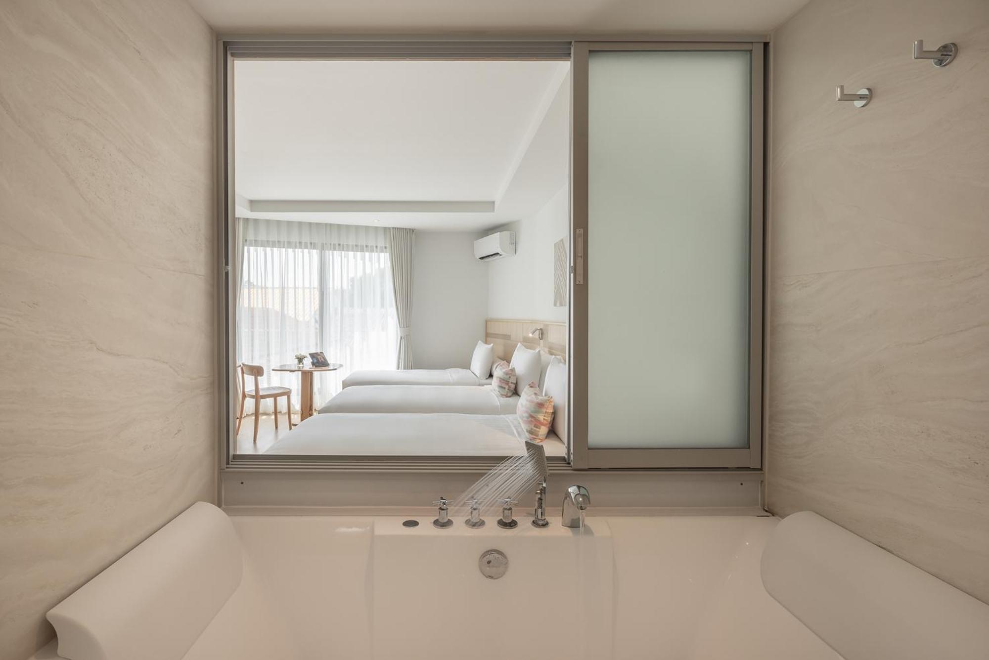 Hotel U Hua Hin Phetchaburi