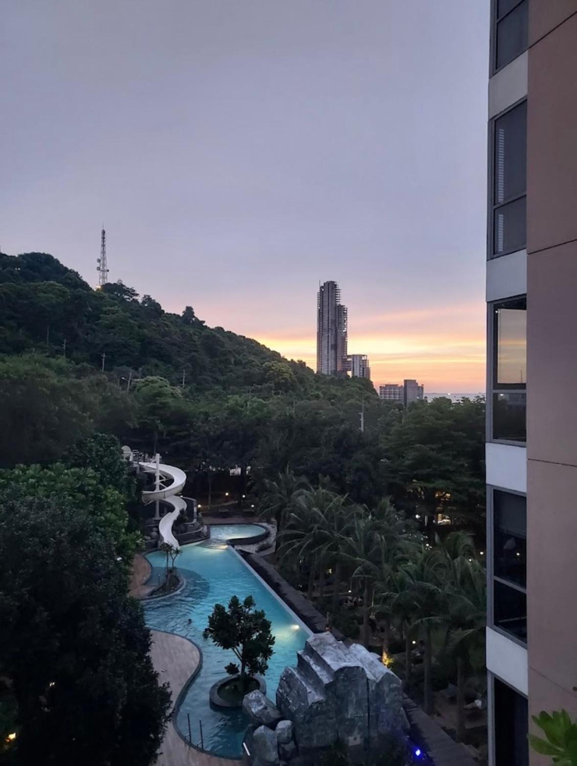 Apartment Downtown Seaview 1104 Unixx South *