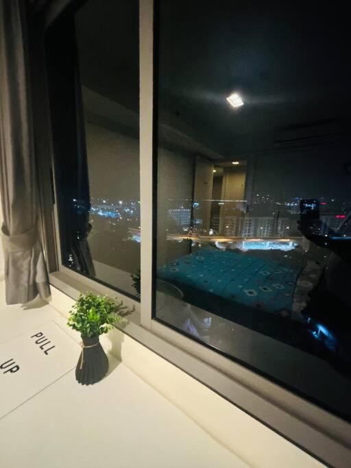 Downtown Seaview 1104 Unixx South Apartment Pattaya