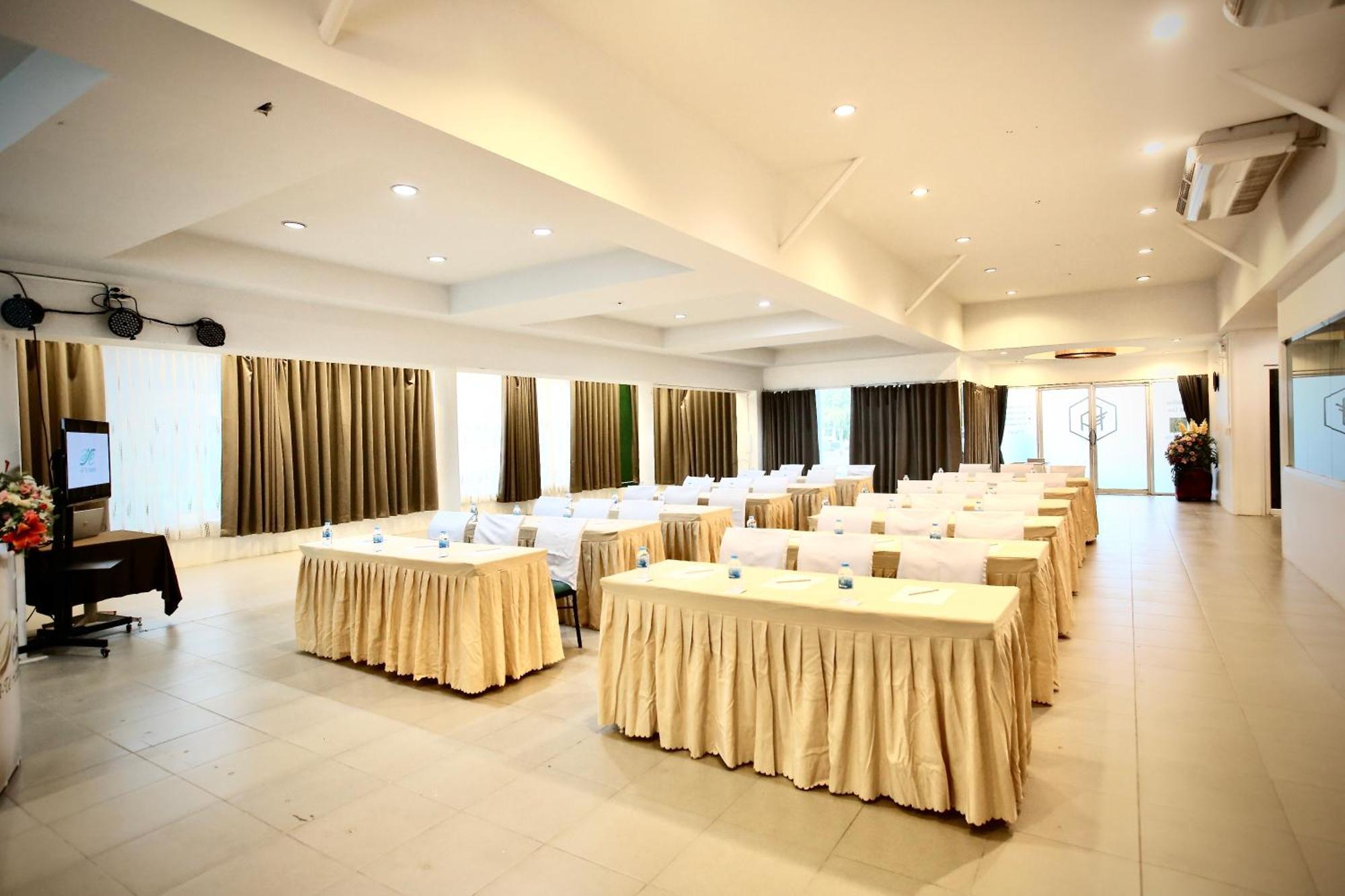 A-te - Sha Hotel 4*