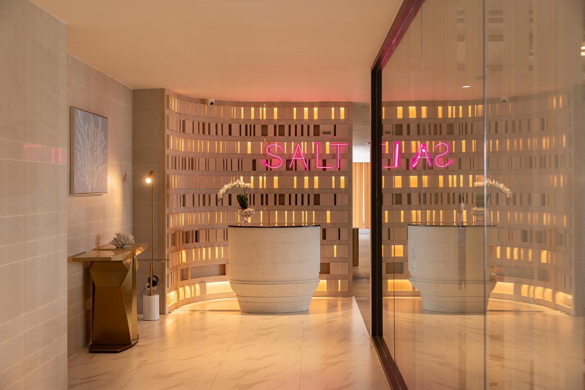 Eastin 4*