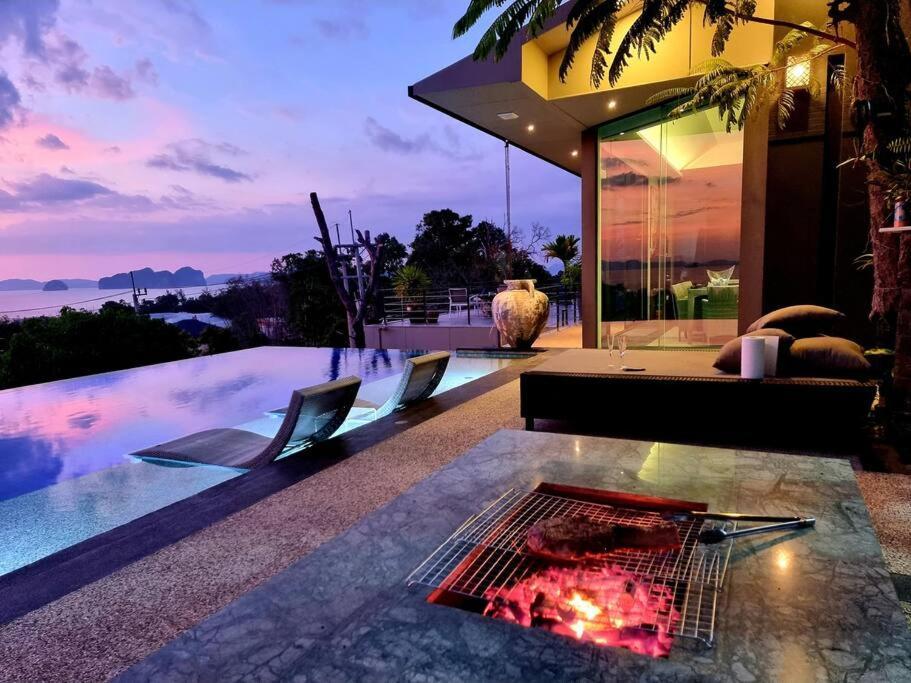 The Glass House Sea View Krabi *