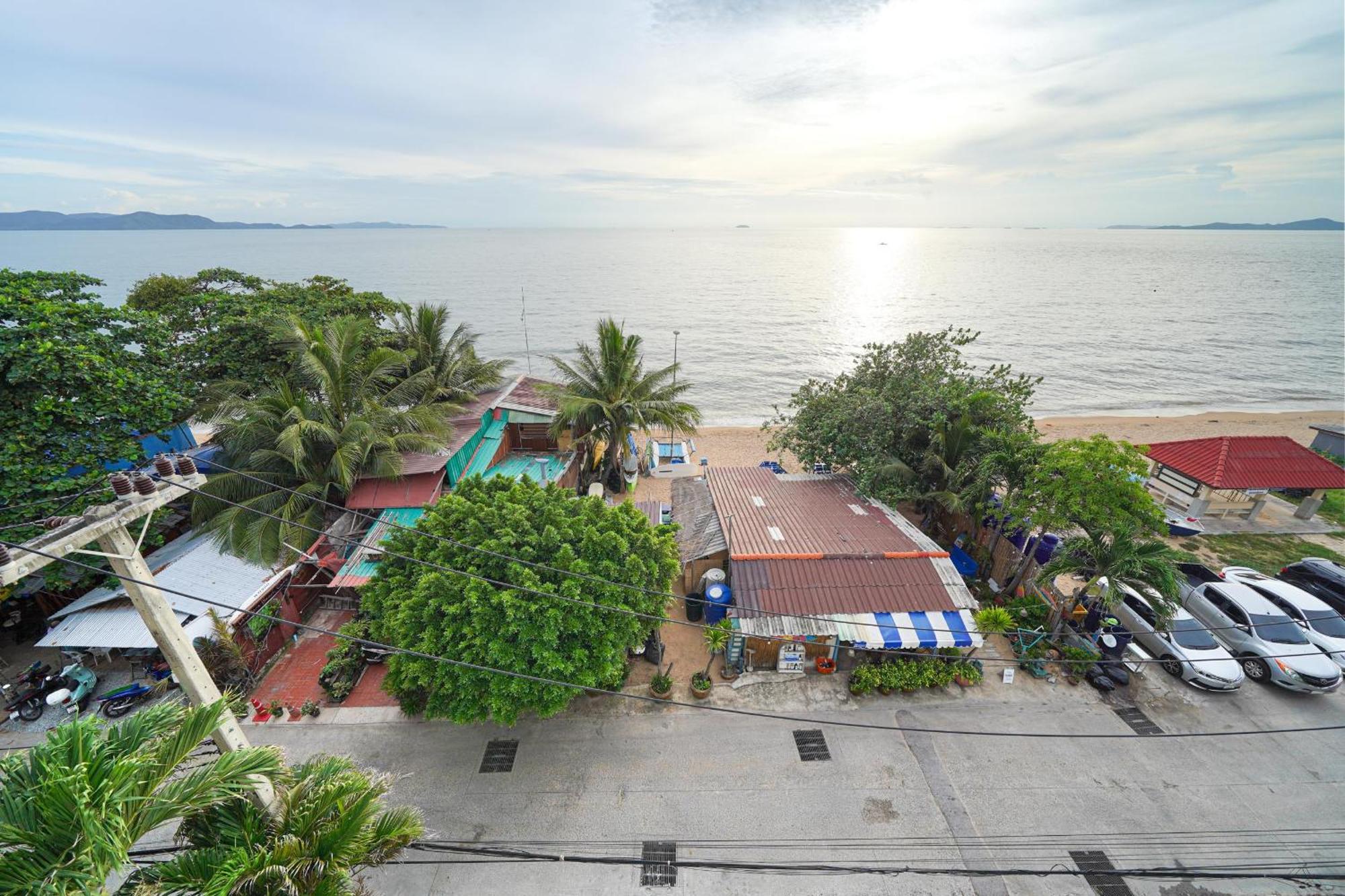Surf House Pool *