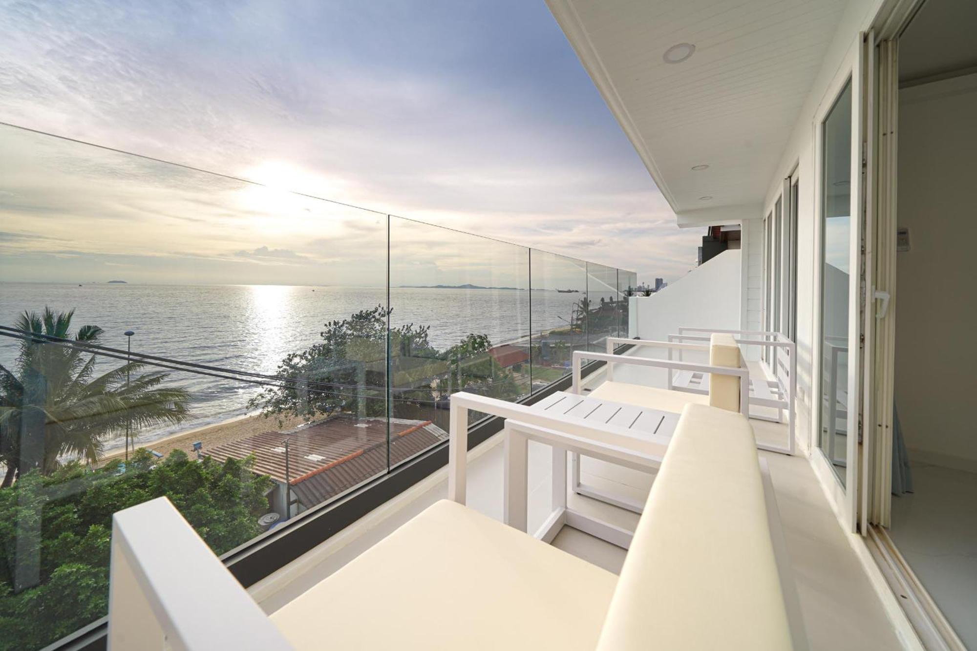 Surf House Pool Na Chom Thian