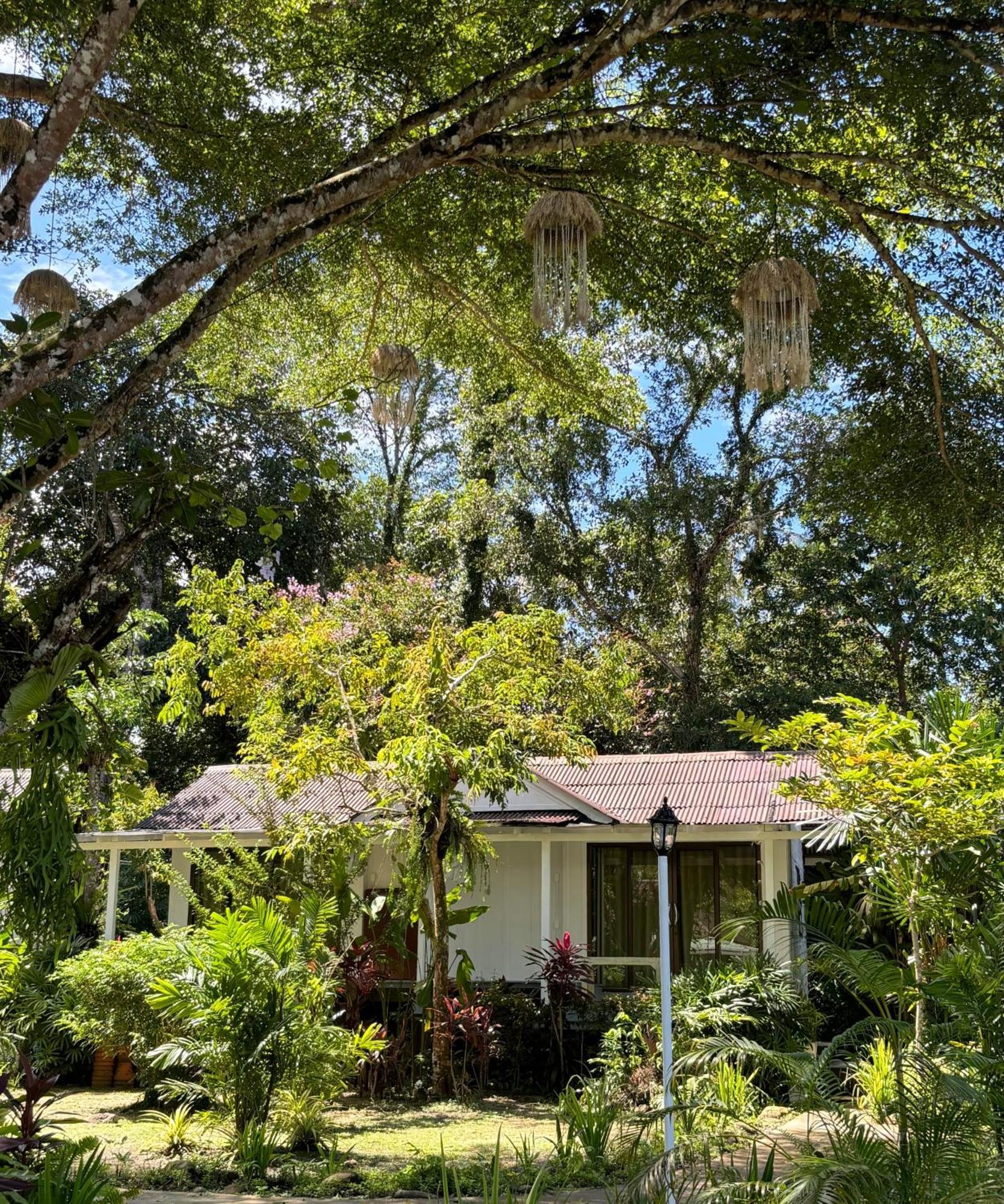 Resort Baan Bua Sha Extra B5510 *