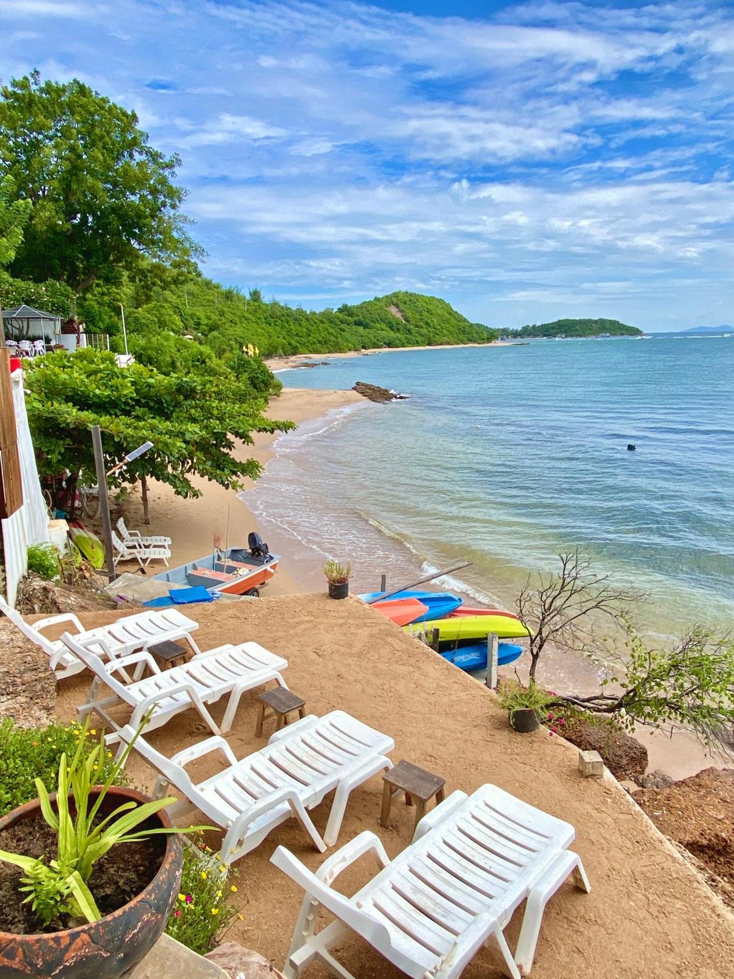 Villa Akina Kohlarn อกินะบีช รีสอร์ทเกาะล้าน *