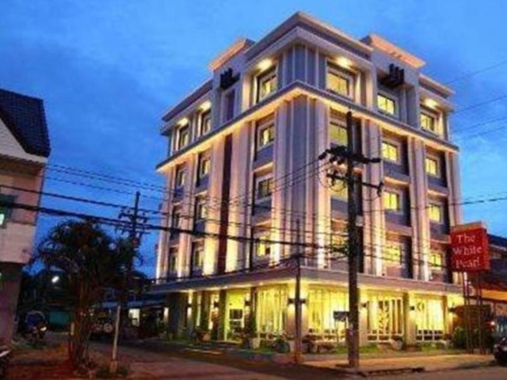 The White Pearl