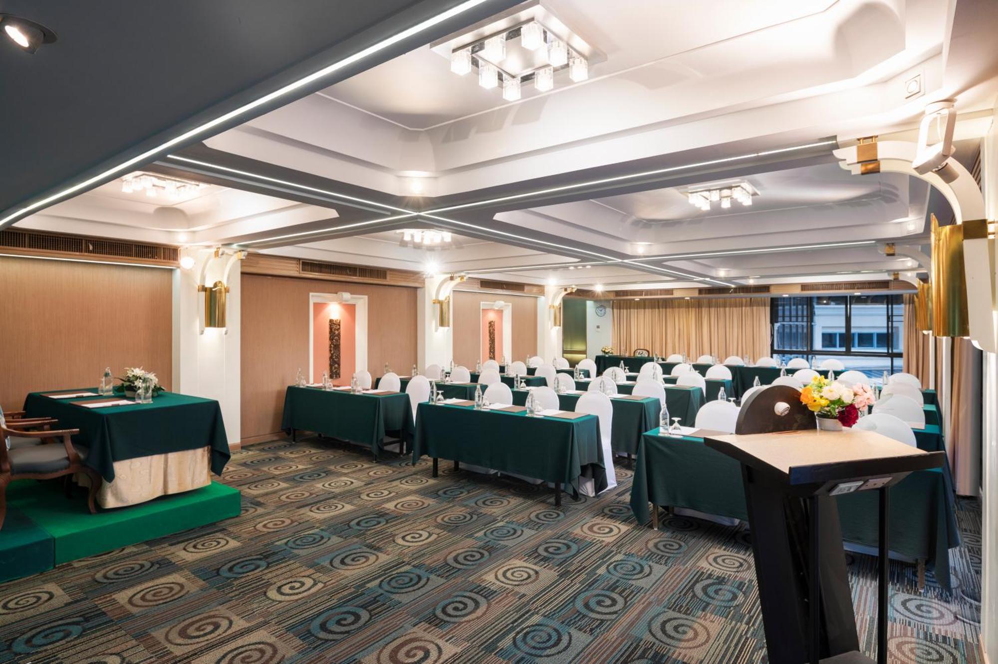 Resort Springfield Village Golf &