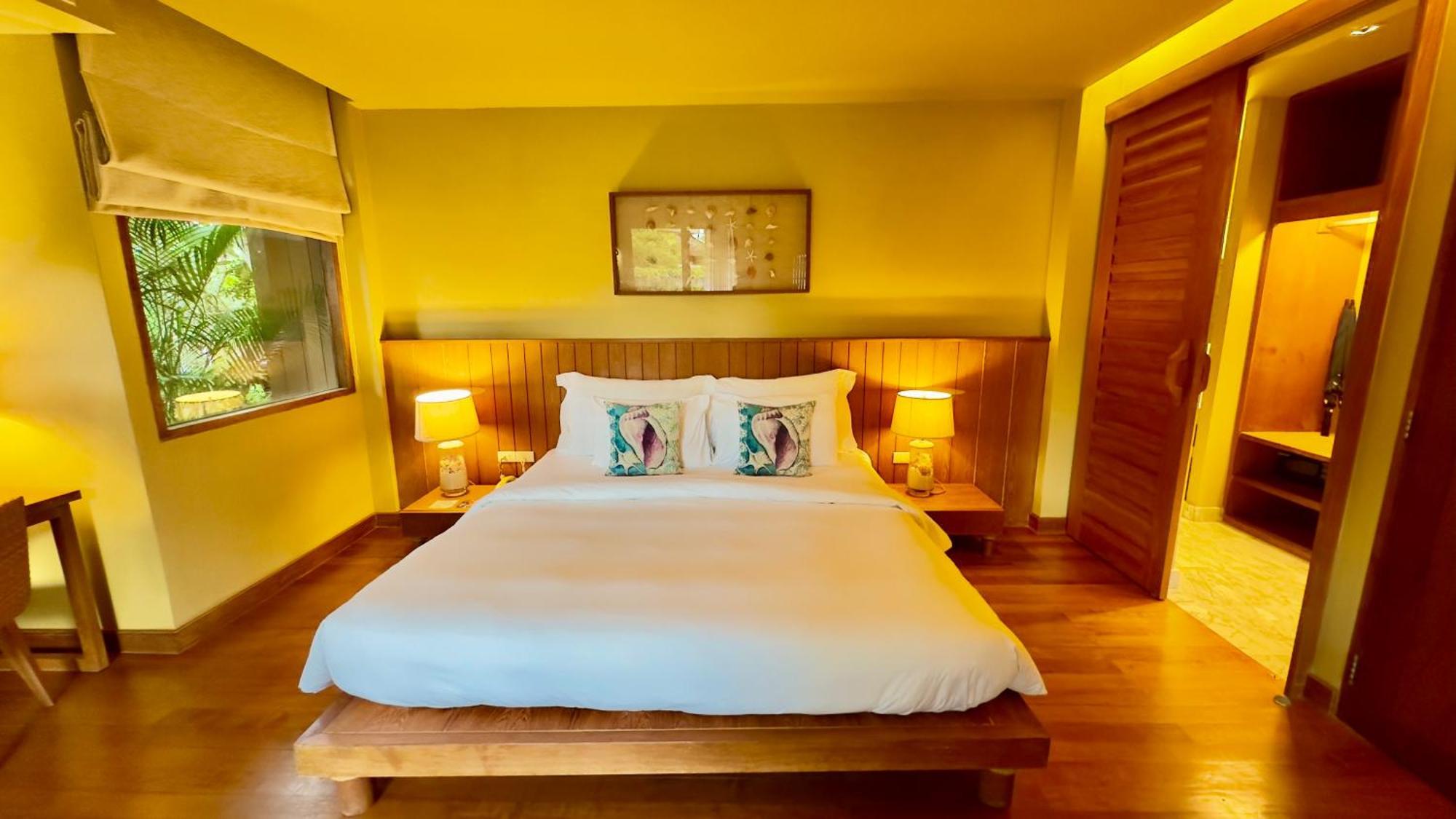 Deva Samui 4*