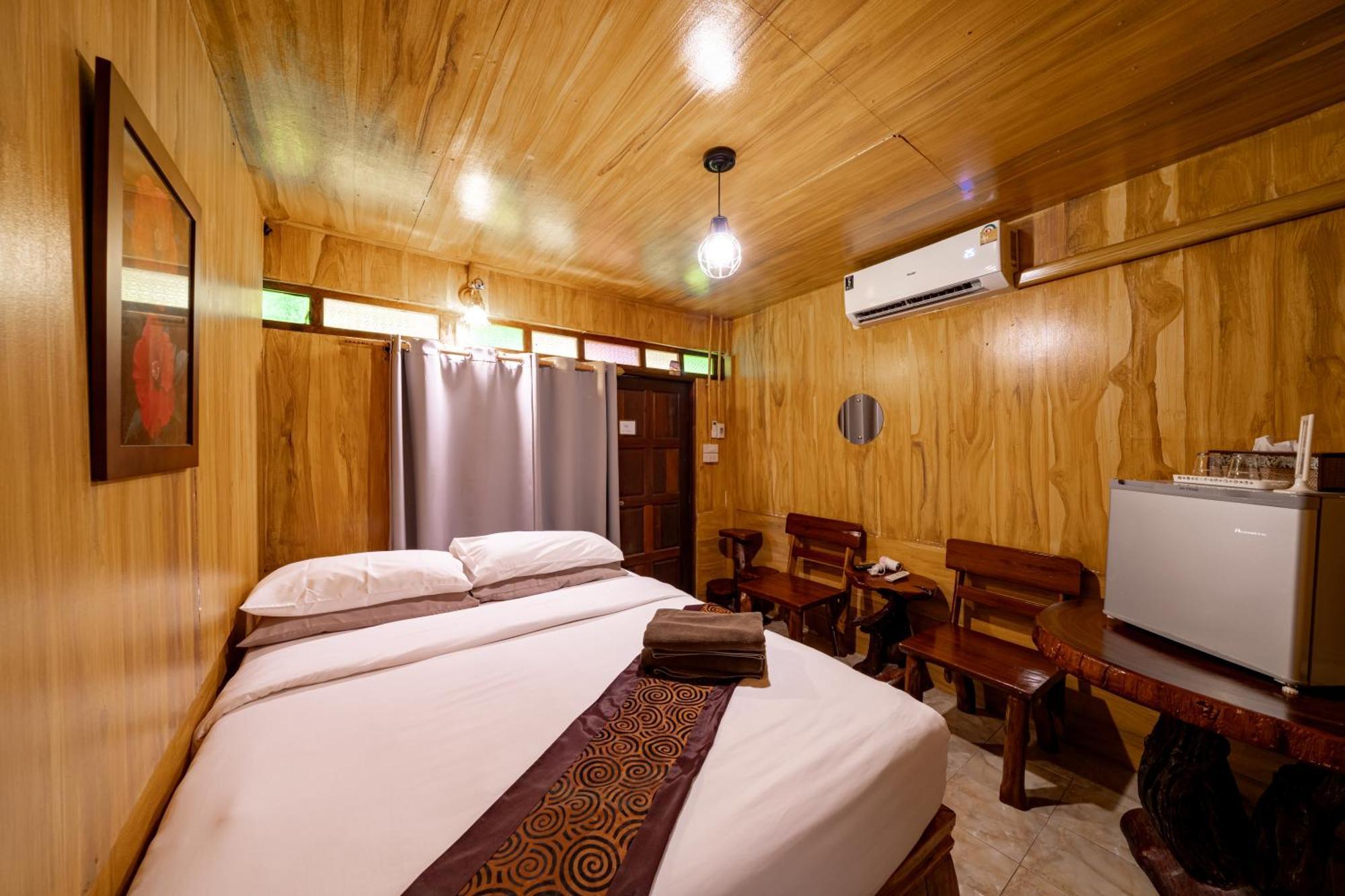 Athithara Homestay
