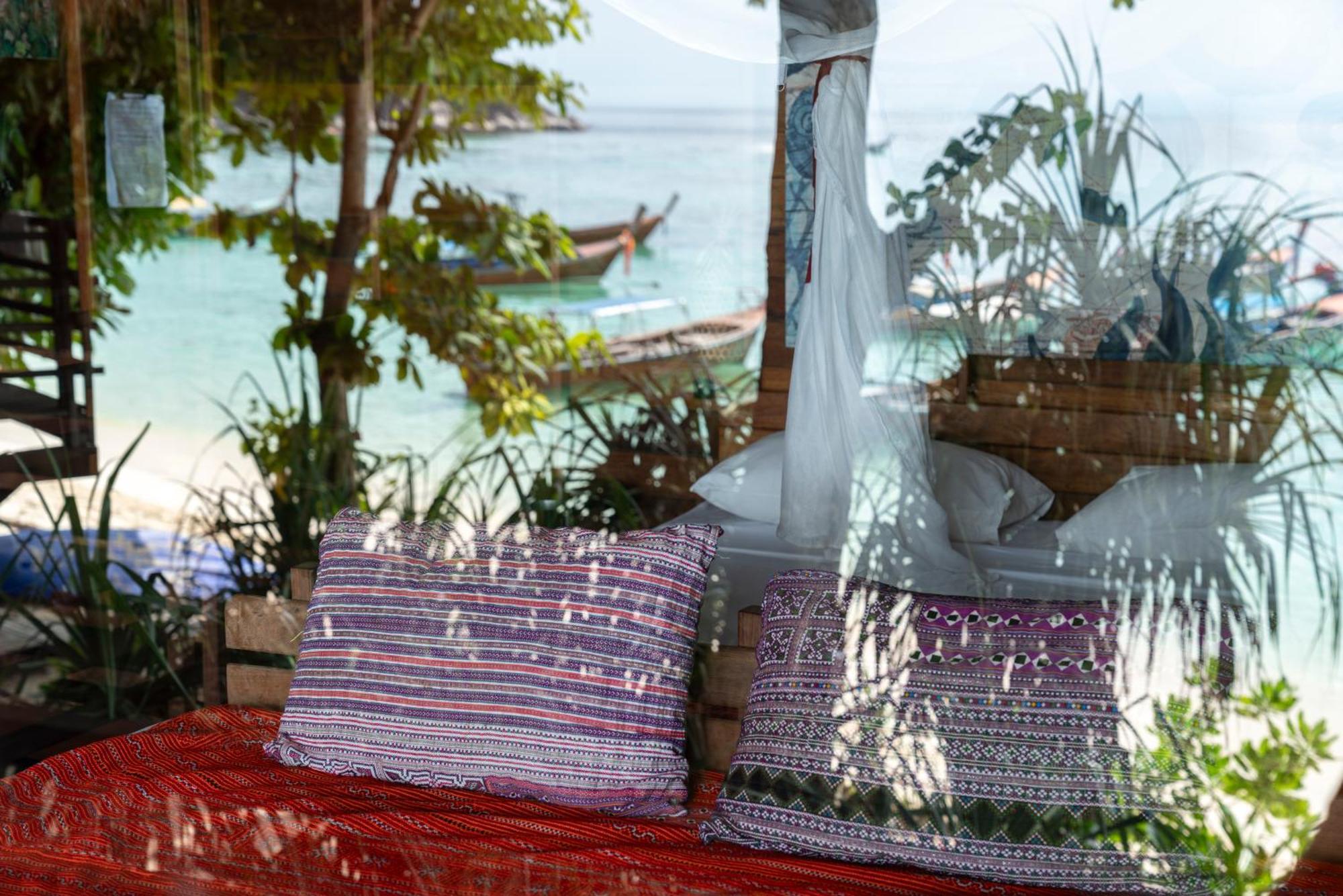 Resort Castaway Koh Lipe