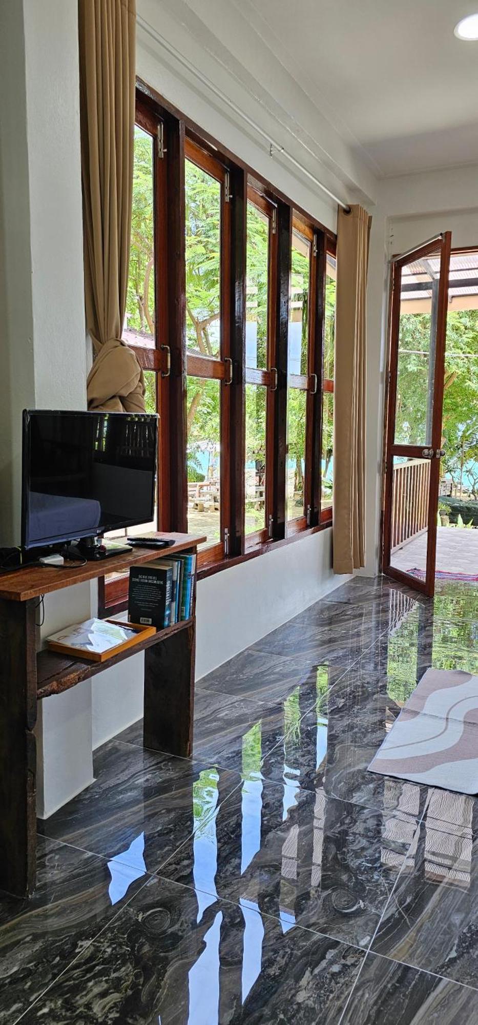 Viking * Koh Samet