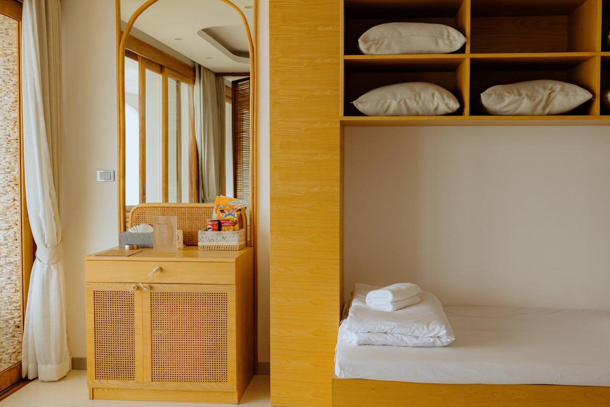 Elite Atoll Beachfront Hotel Khanom