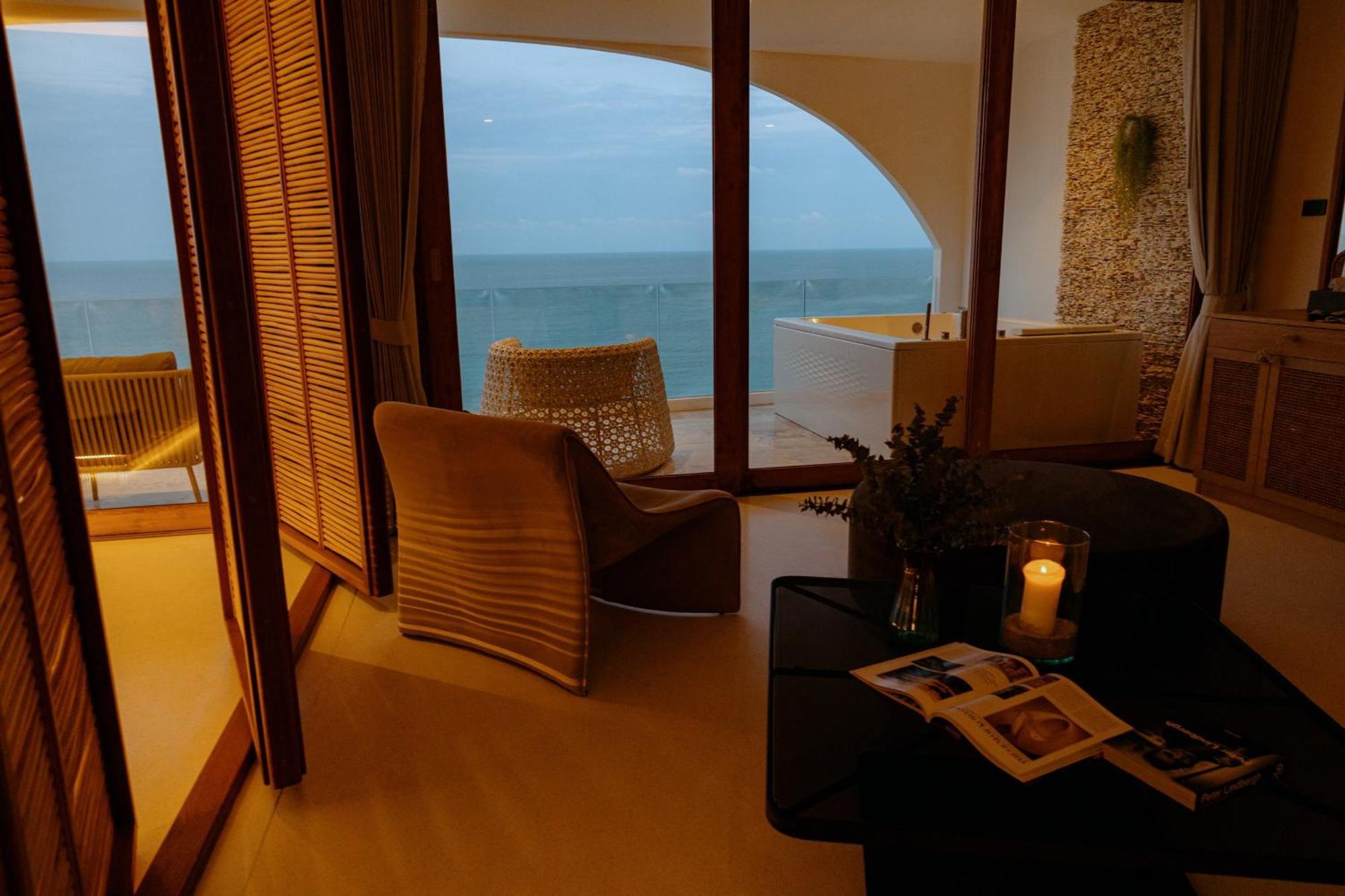 Hotel Elite Atoll Beachfront Khanom