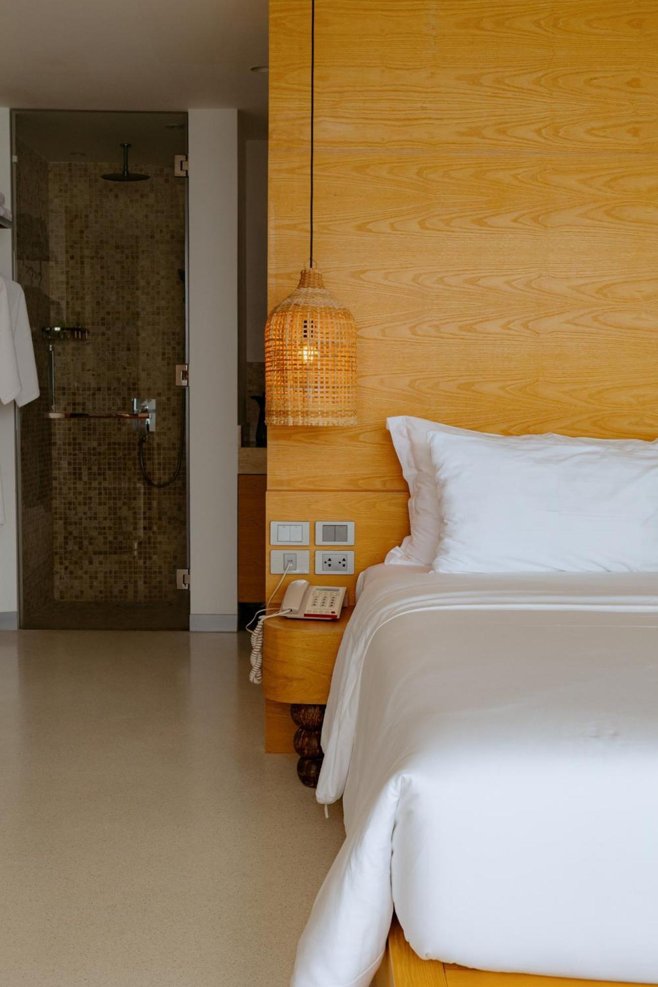 Hotel Elite Atoll Beachfront 4*