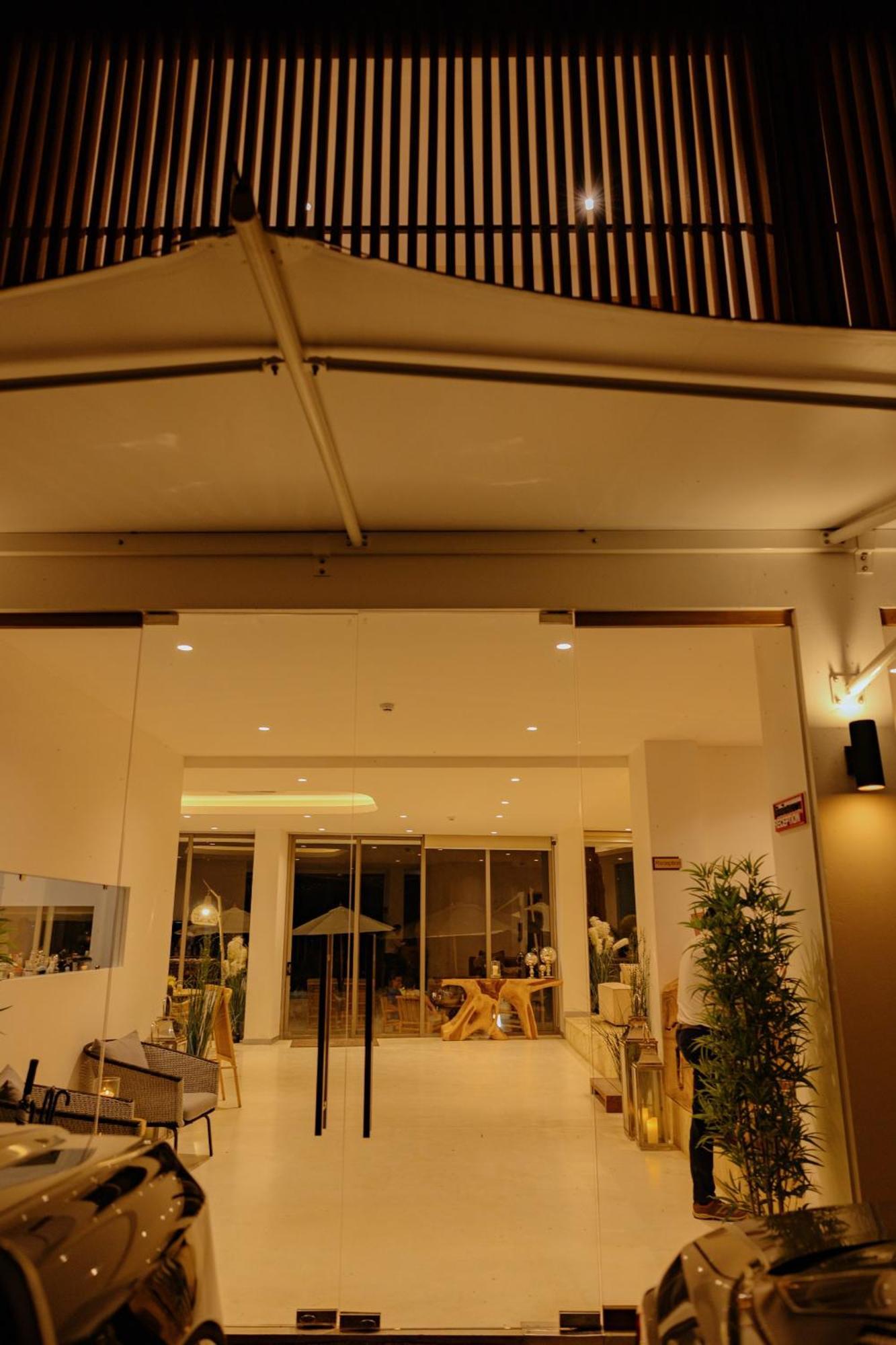 Elite Atoll Beachfront 4* Khanom
