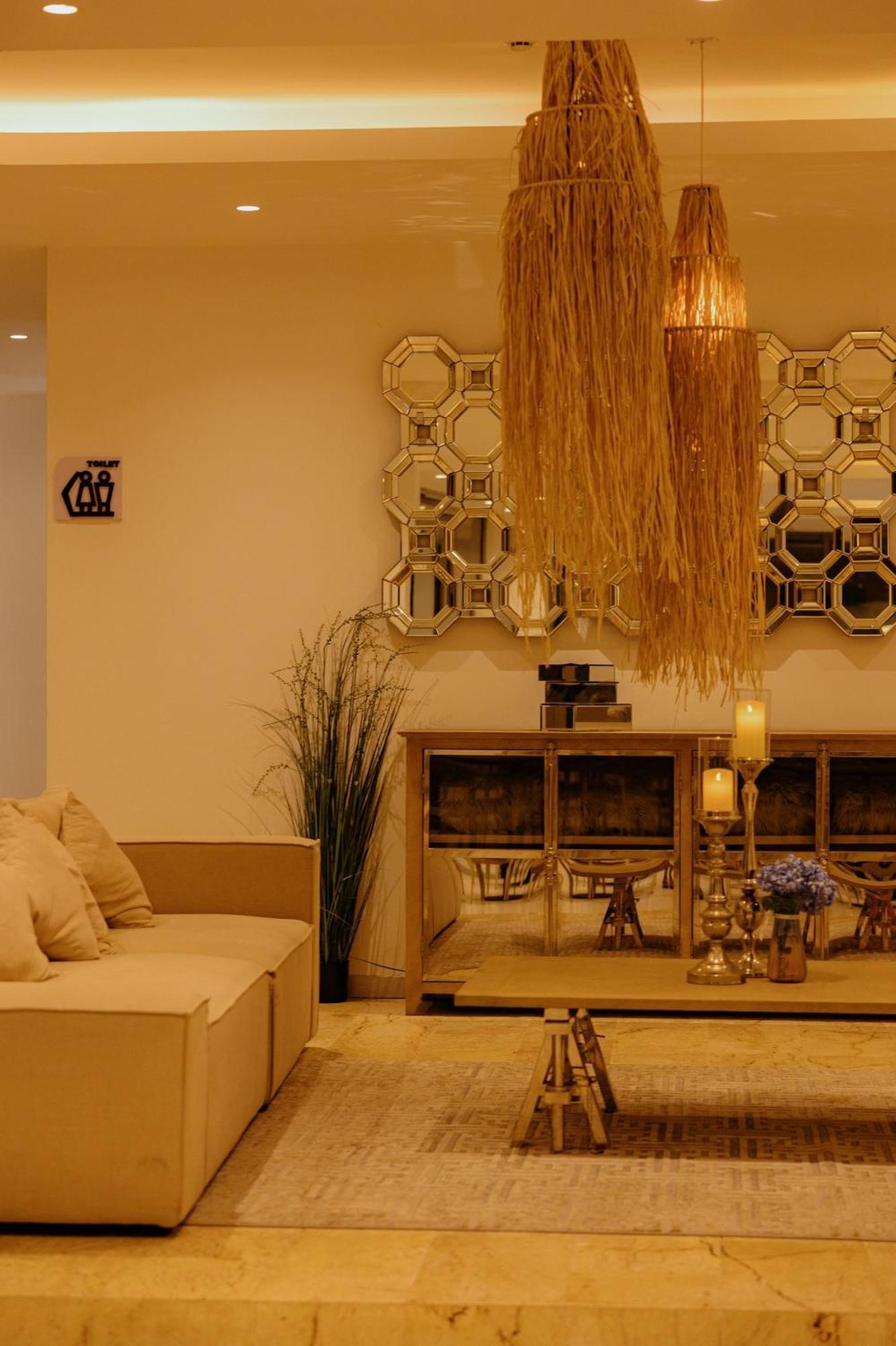 Elite Atoll Beachfront Hotel