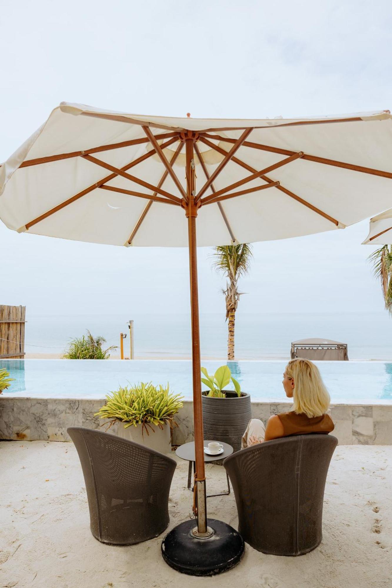Hotel Elite Atoll Beachfront Khanom