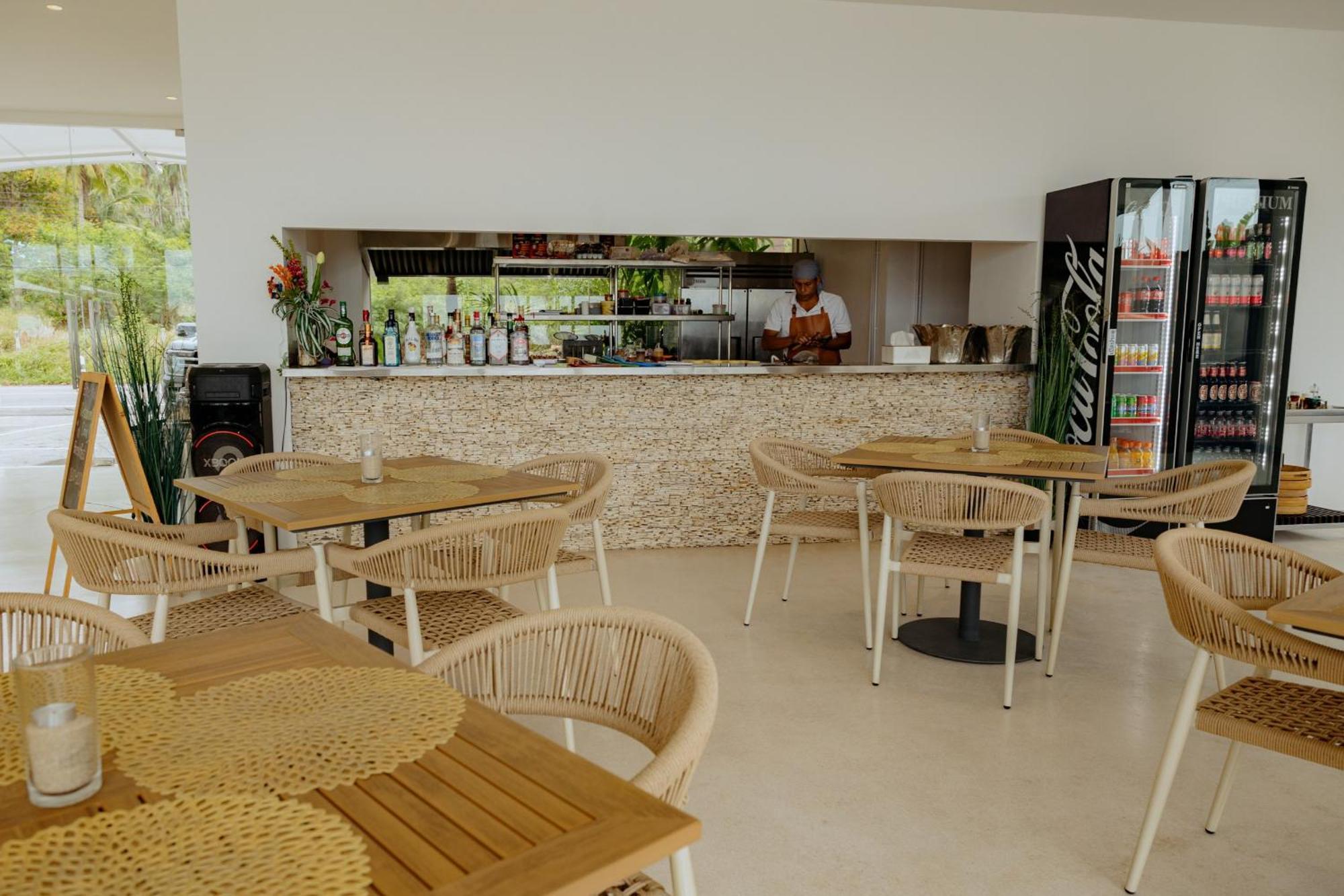 Elite Atoll Beachfront 4* Khanom