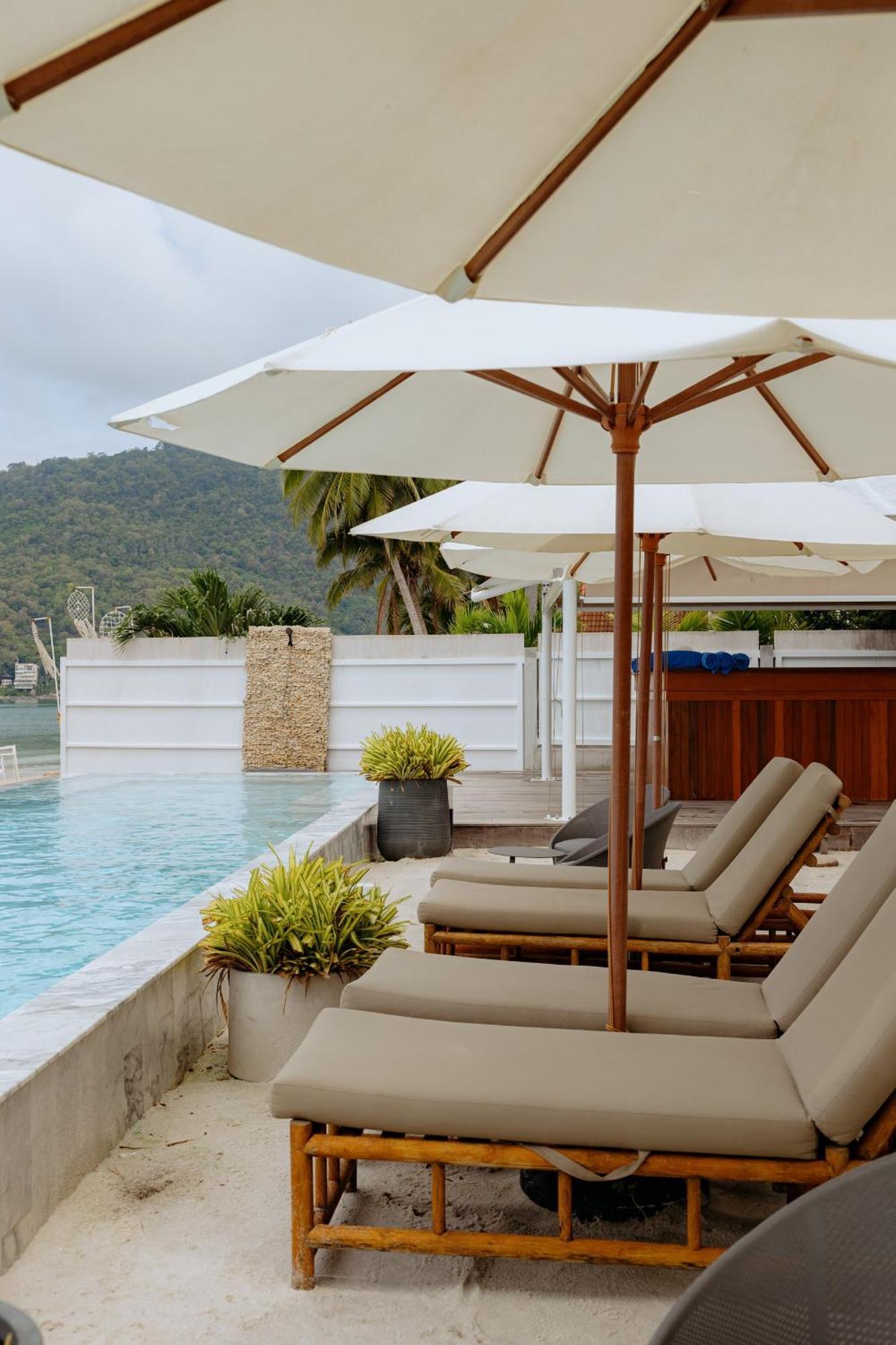 Hotel Elite Atoll Beachfront Khanom