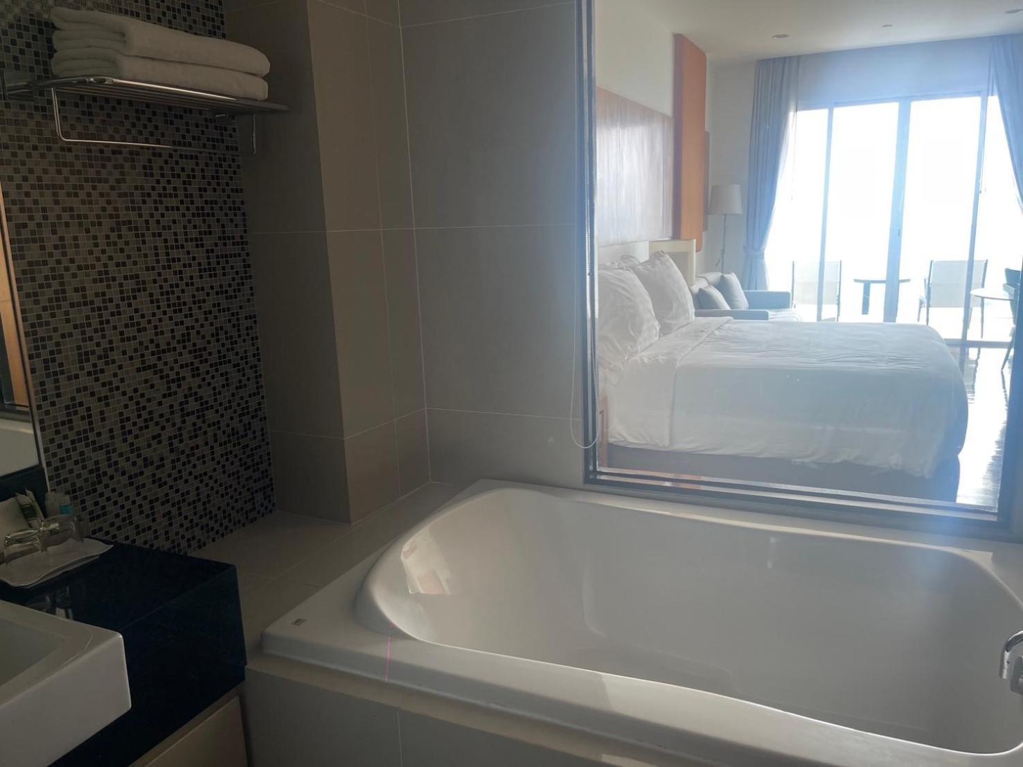 White Residences Pattaya 4*