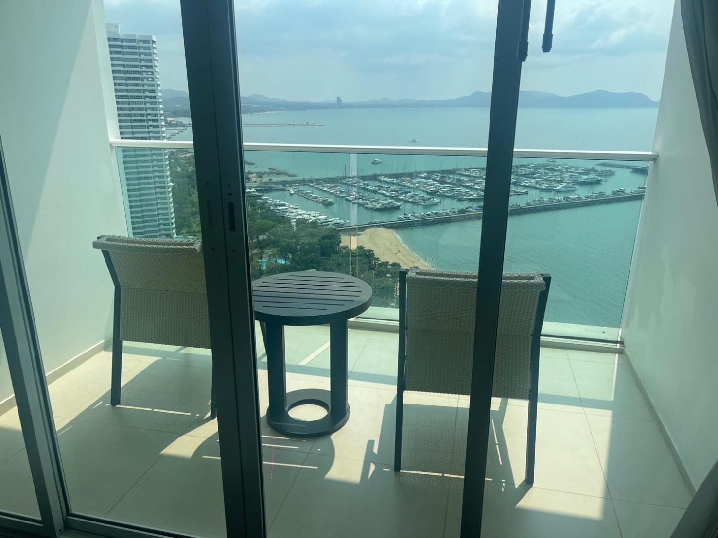 Hotel White Residences Pattaya