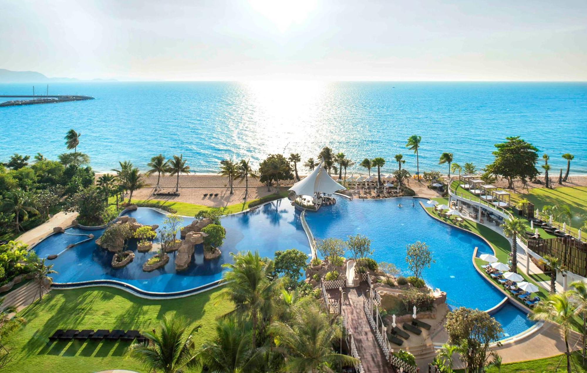 White Residences Pattaya Hotel