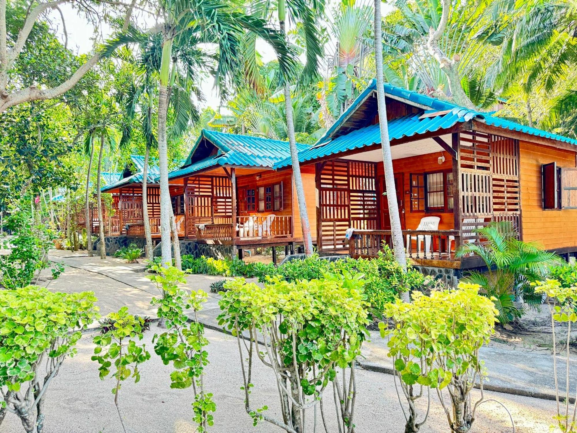 Resort Bigblue Haadyuan *