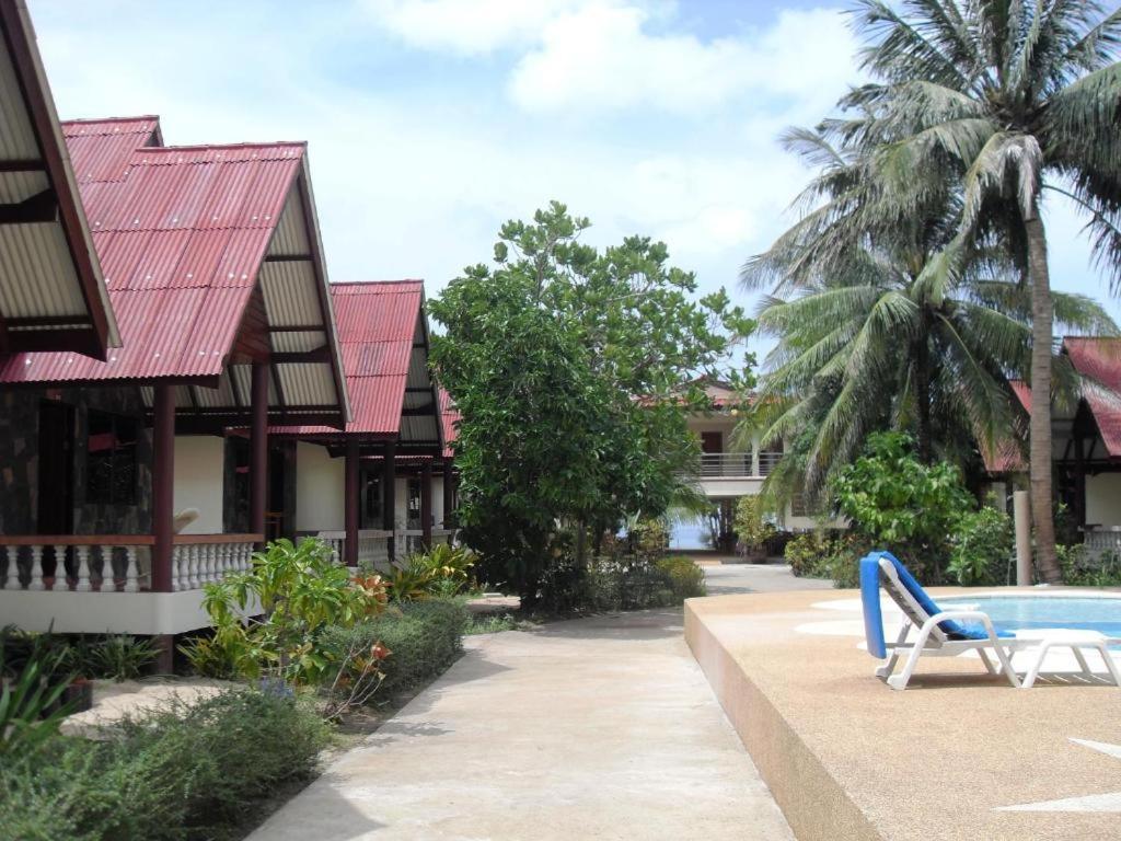 Lanta Summer House2 Resort