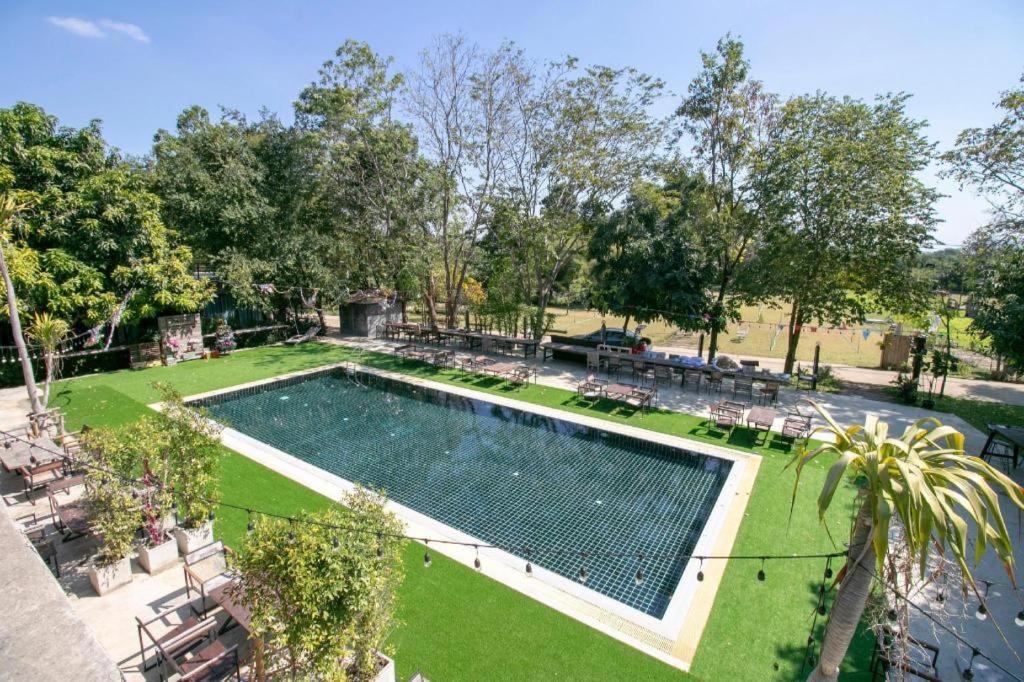 Oyo 75374 Baan Rak Mai Hotel 3*