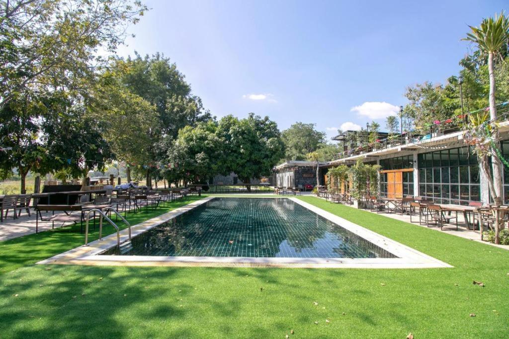 Oyo 75374 Baan Rak Mai Hotel Kanchanaburi