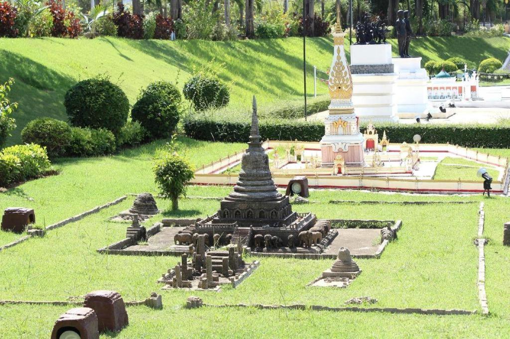Hotel Oyo 1130 Ck Pattaya 4*