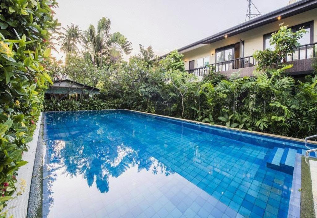 Hotel The Lokal Phuket Patong