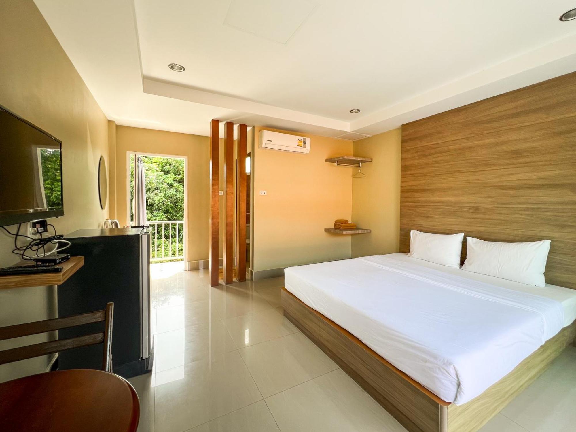 Resort Tachang Airport 3*