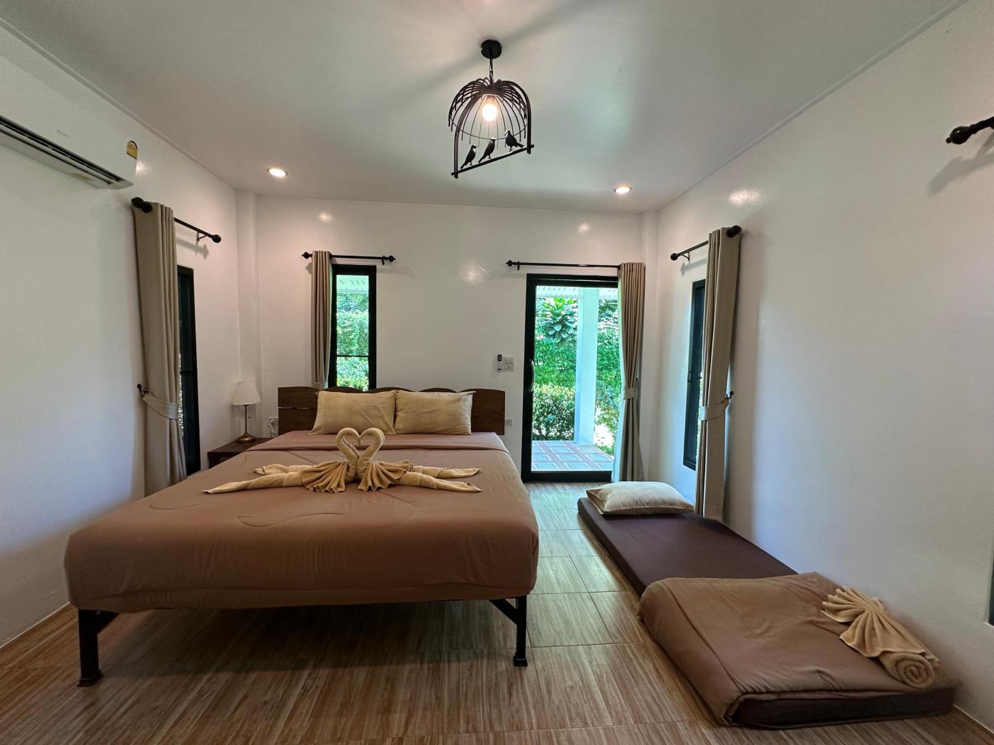 Hanoii House Resort