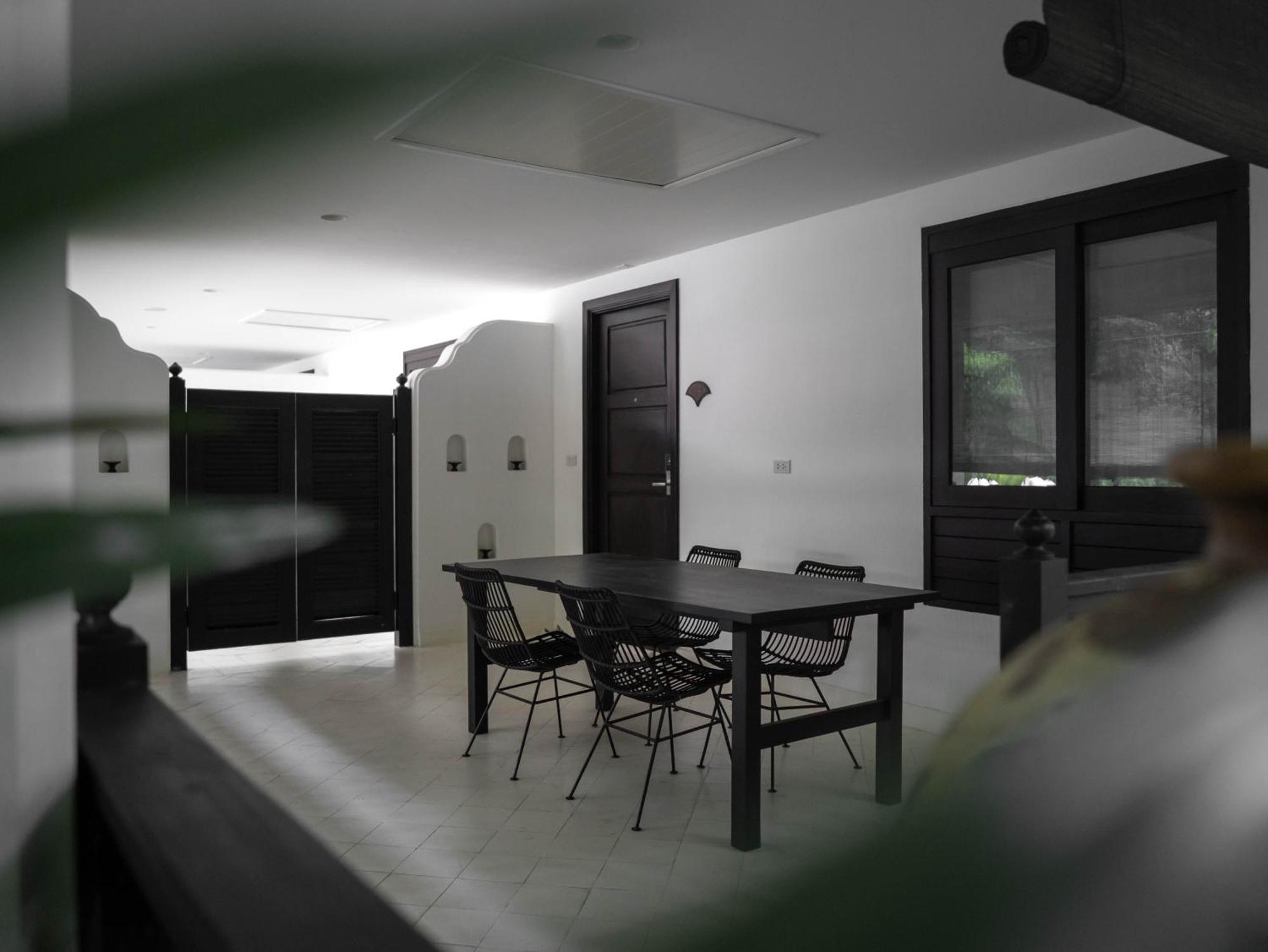 Hotel Burirattana Hotel-an Adults Only Chiang Mai