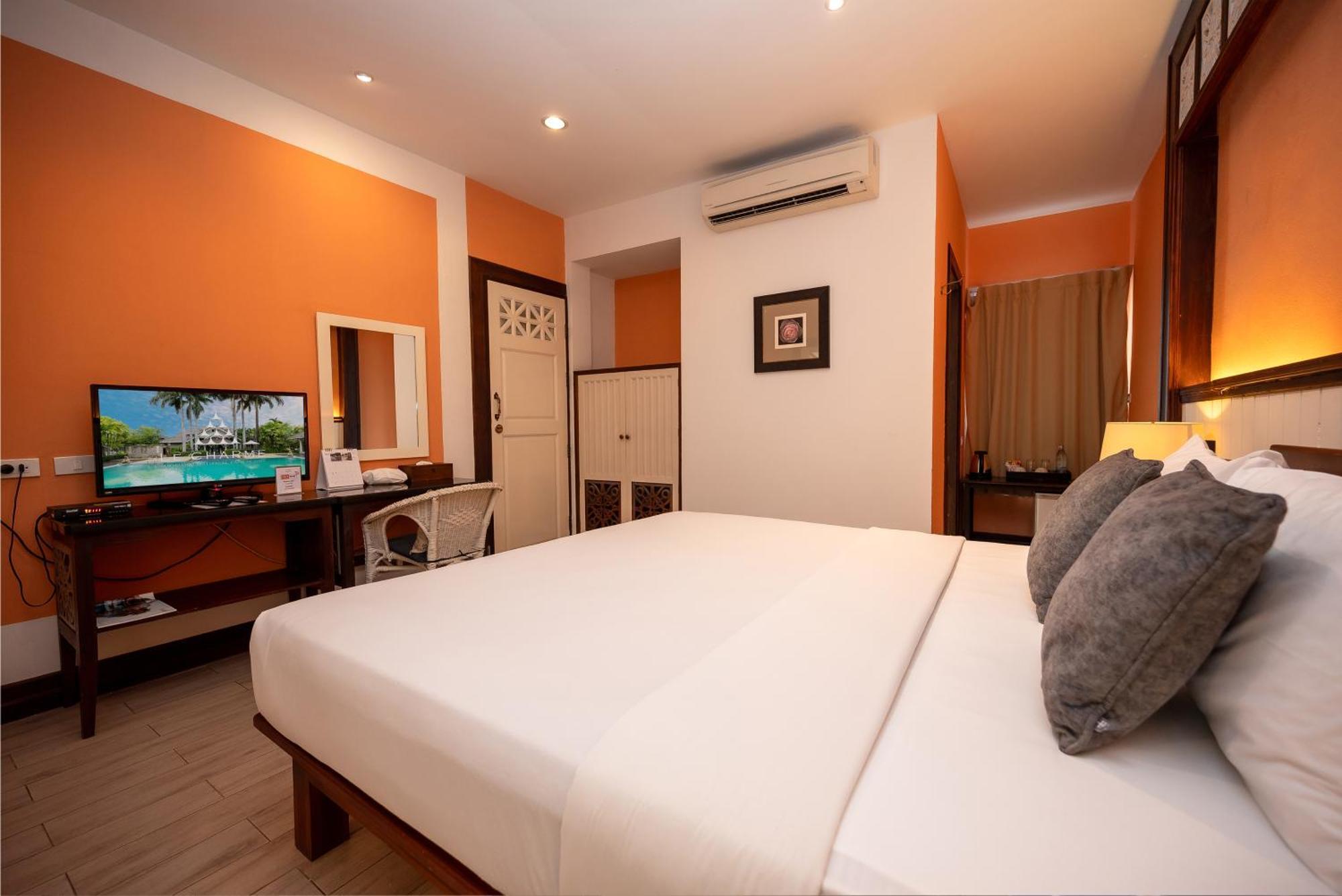 Le Charme Historical Park Hotel Sukhothai