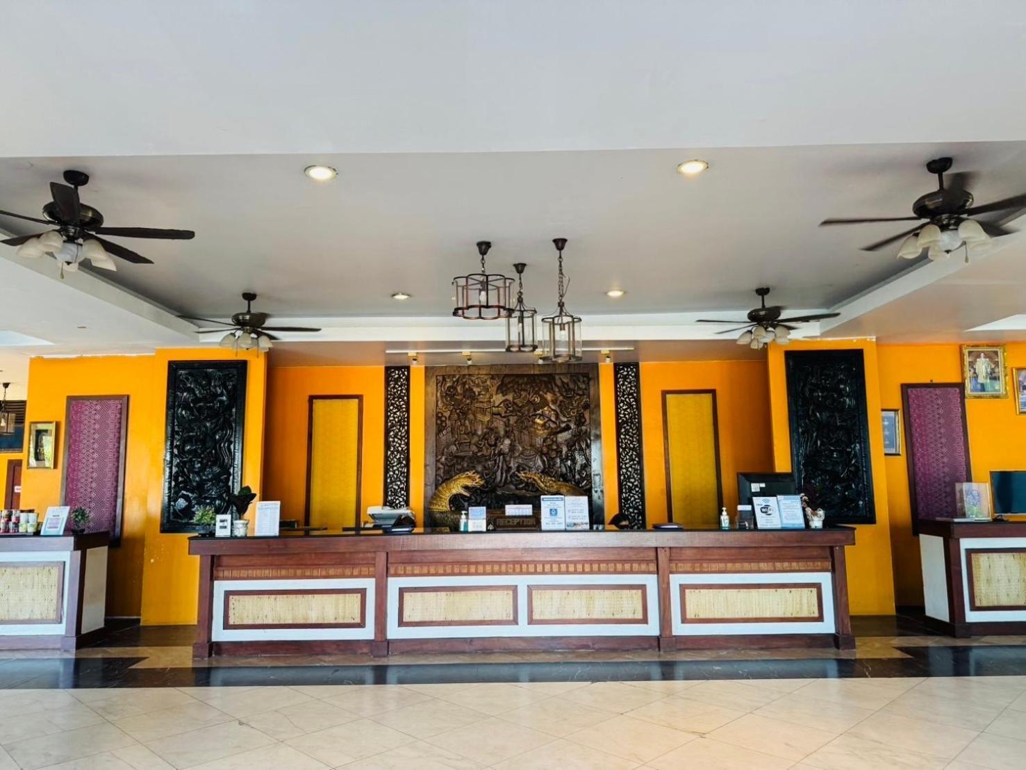 Pattawia & Spa, 4*