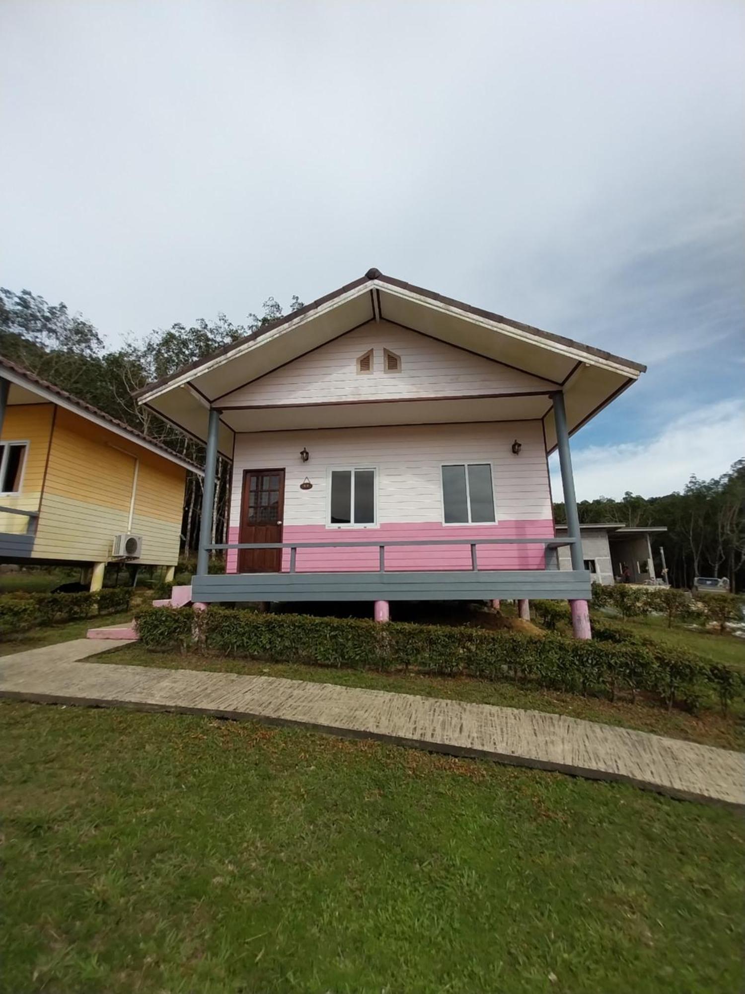 Guest house Ao Salat View Koh Kood