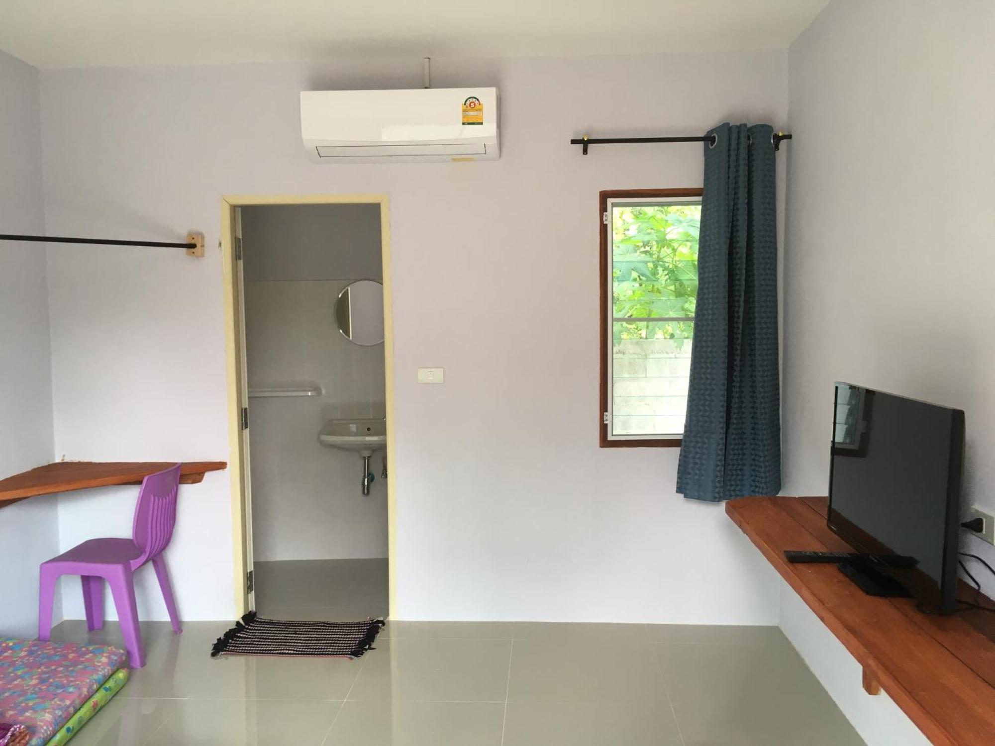 พักดีรีสอร์ท 2 Resort Nakhon Ratchasima