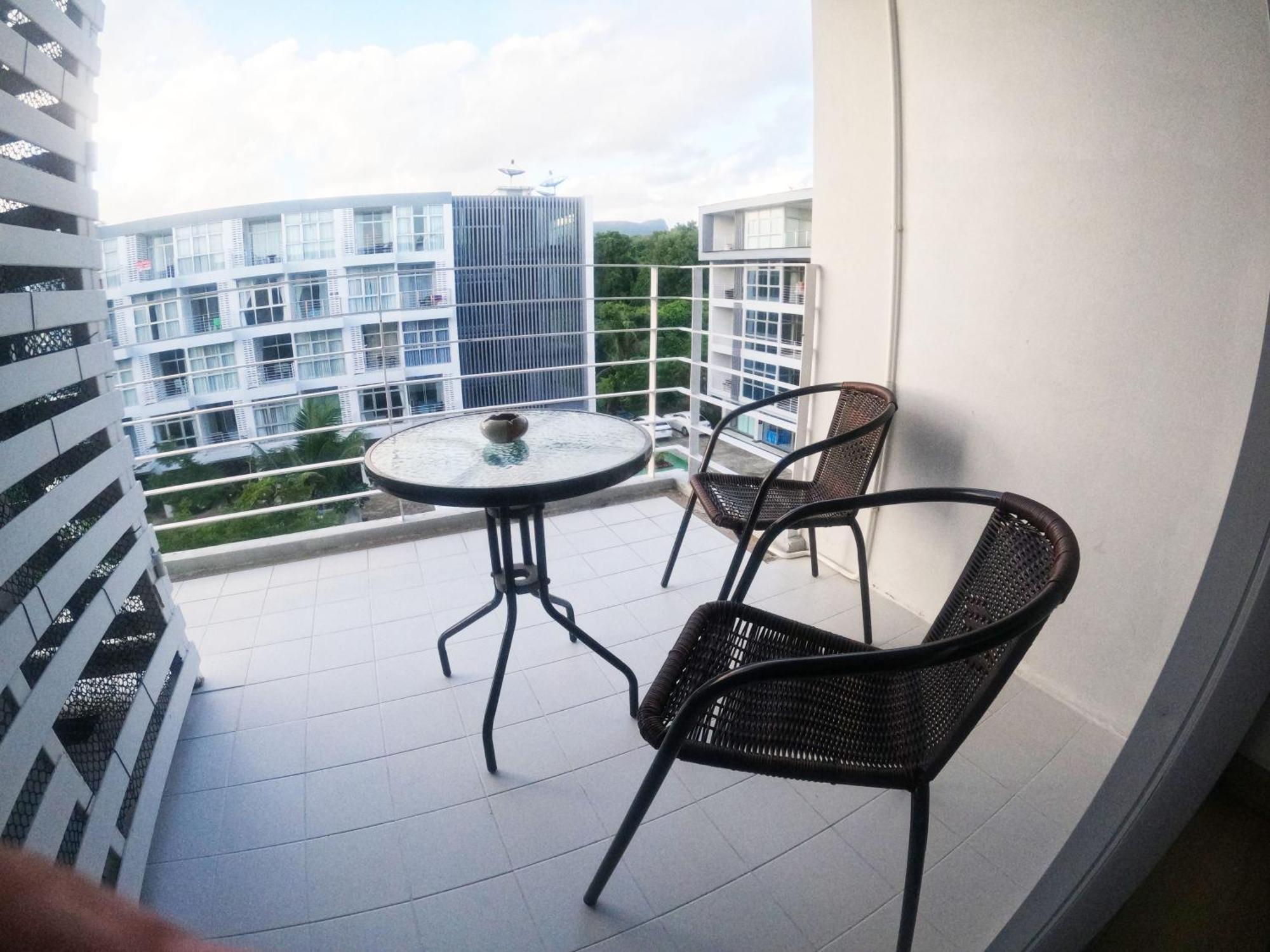 At Seacondo-1 Bedroom-a20